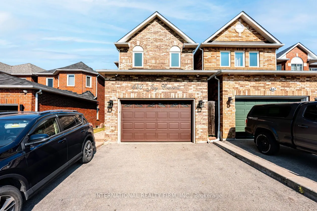 440 Jay Crescent
