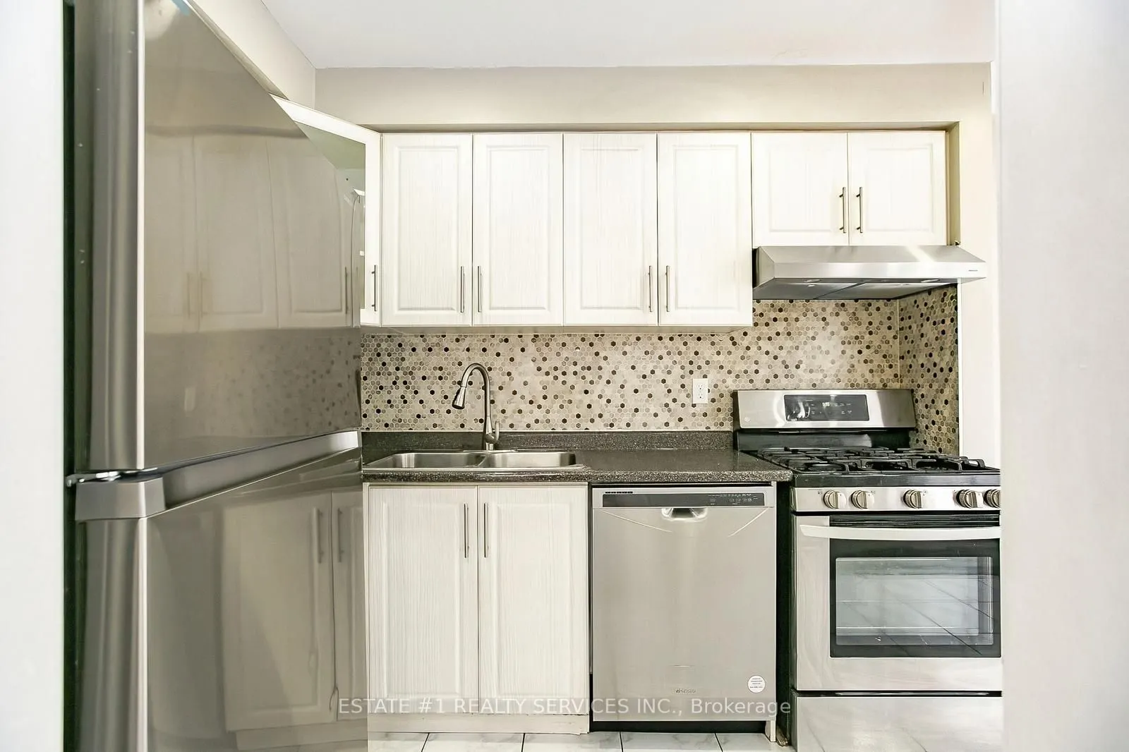 117 Richwood Crescent