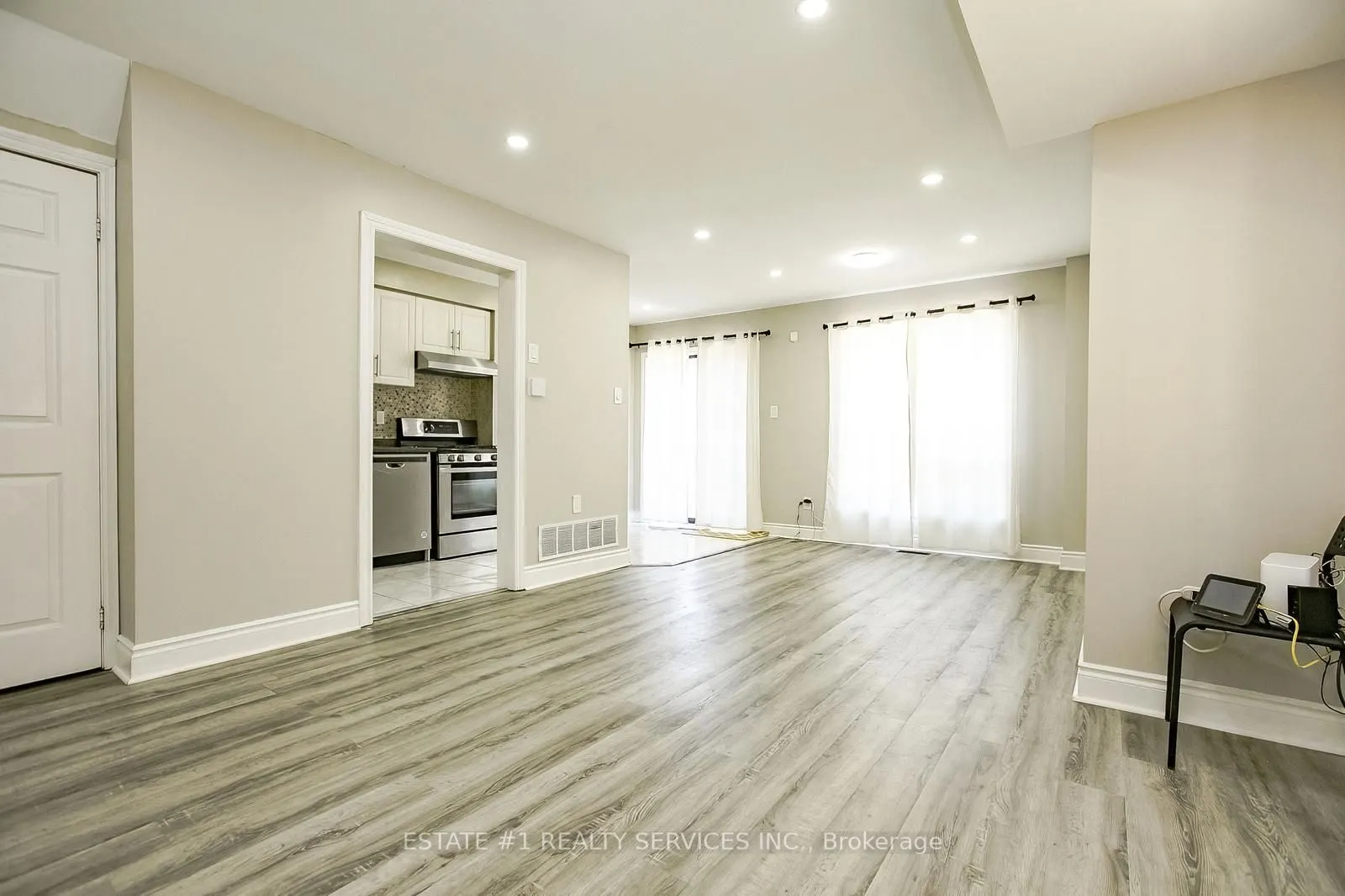117 Richwood Crescent