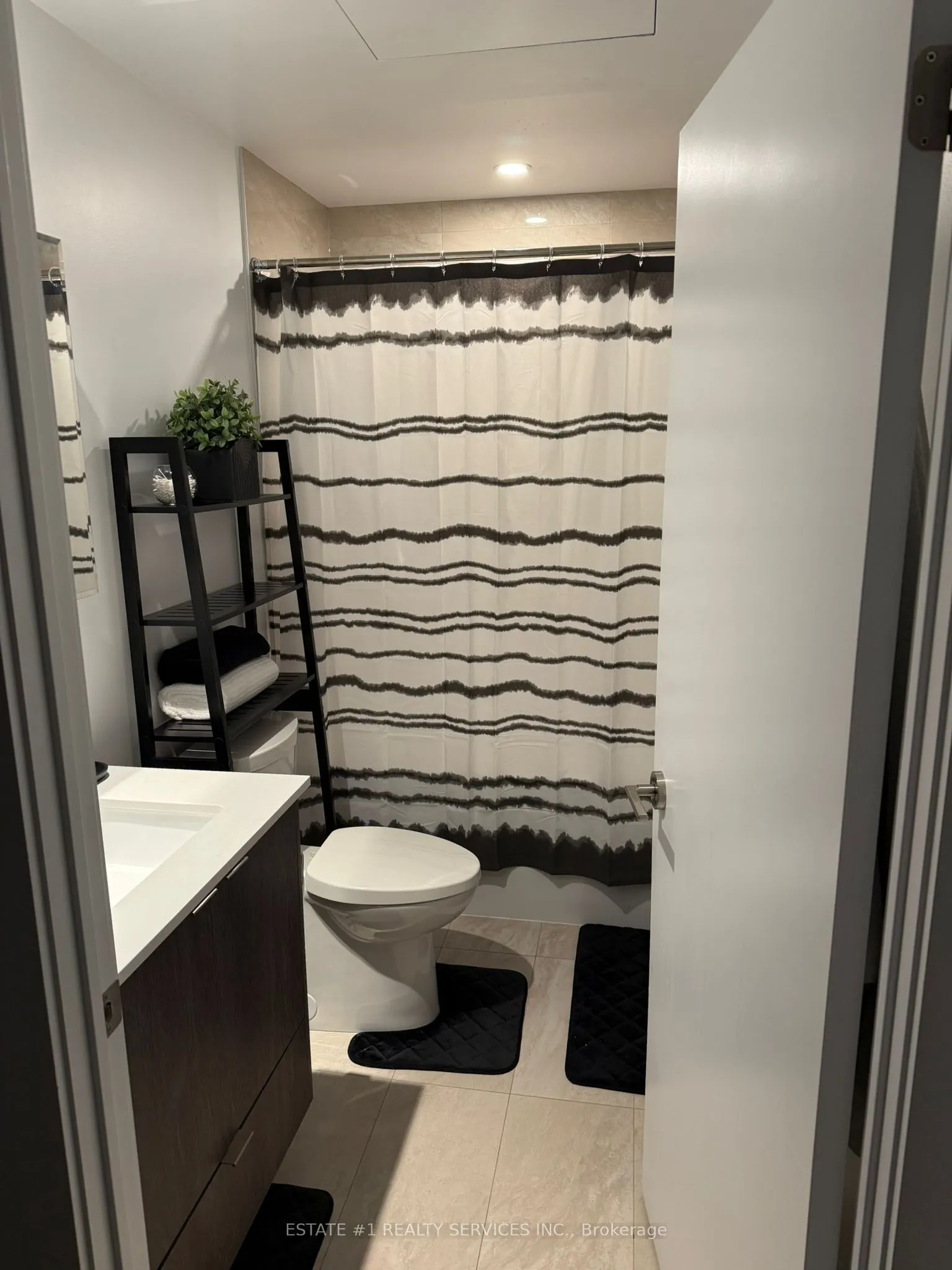 1928 Lakeshore Boulevard, #2116