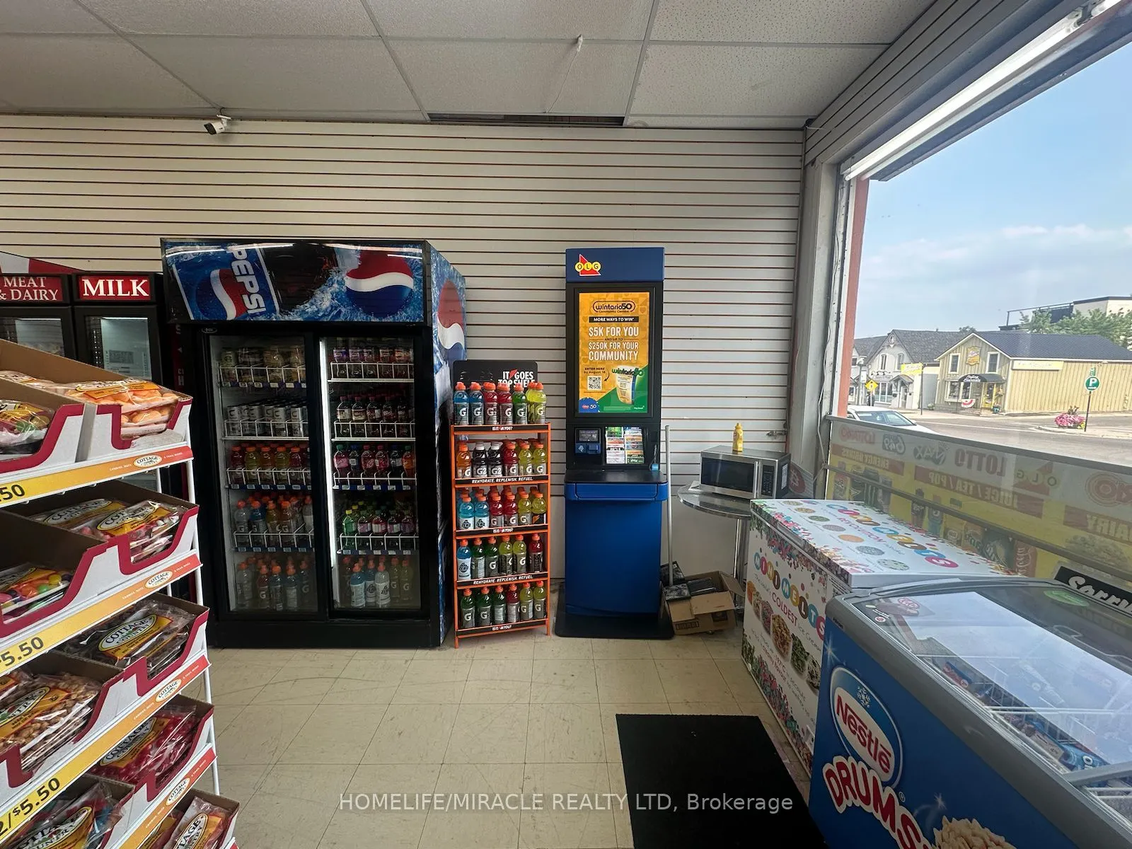 85 Broadway Avenue, #1