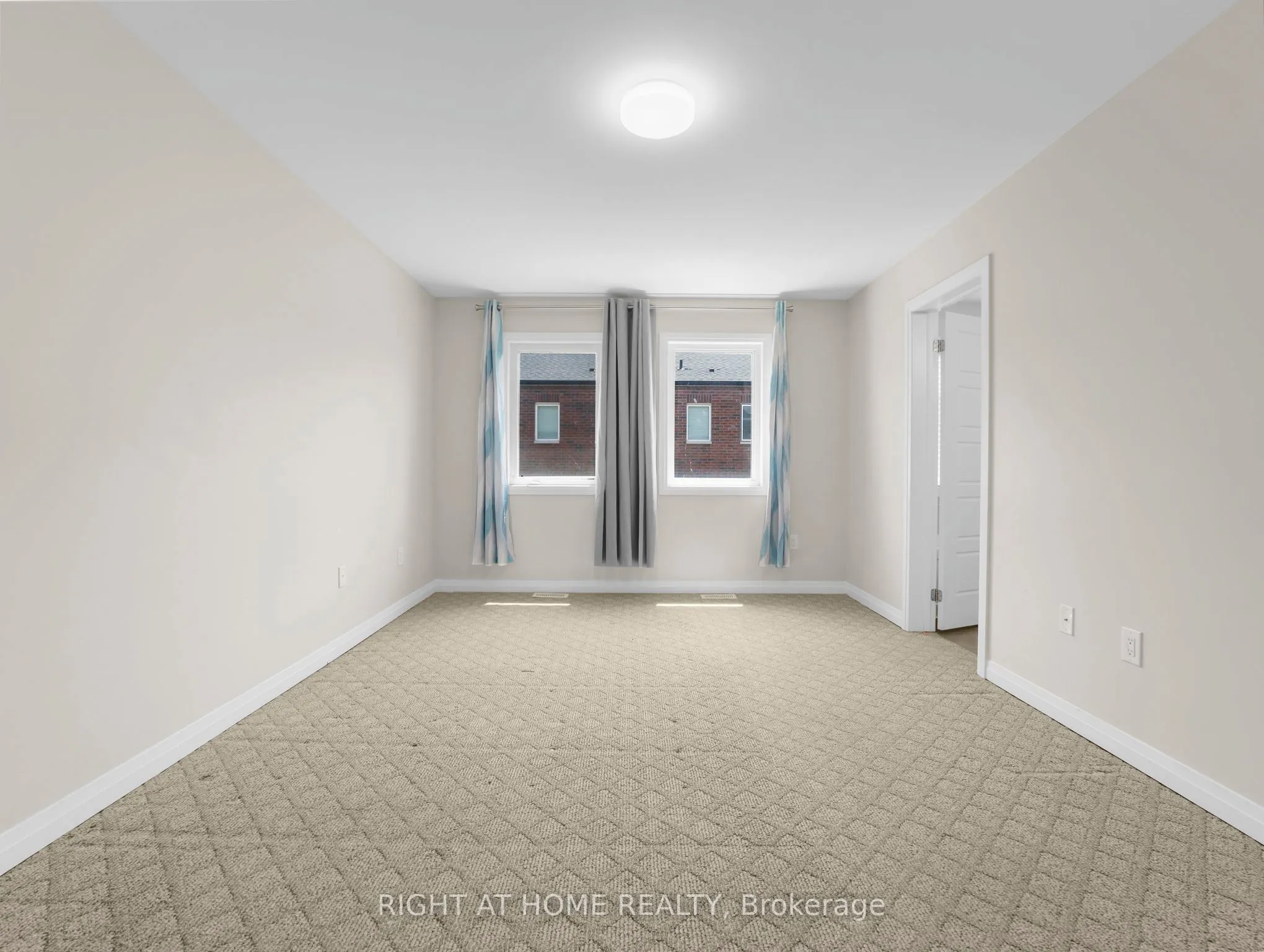 64 Mclaughlin Avenue