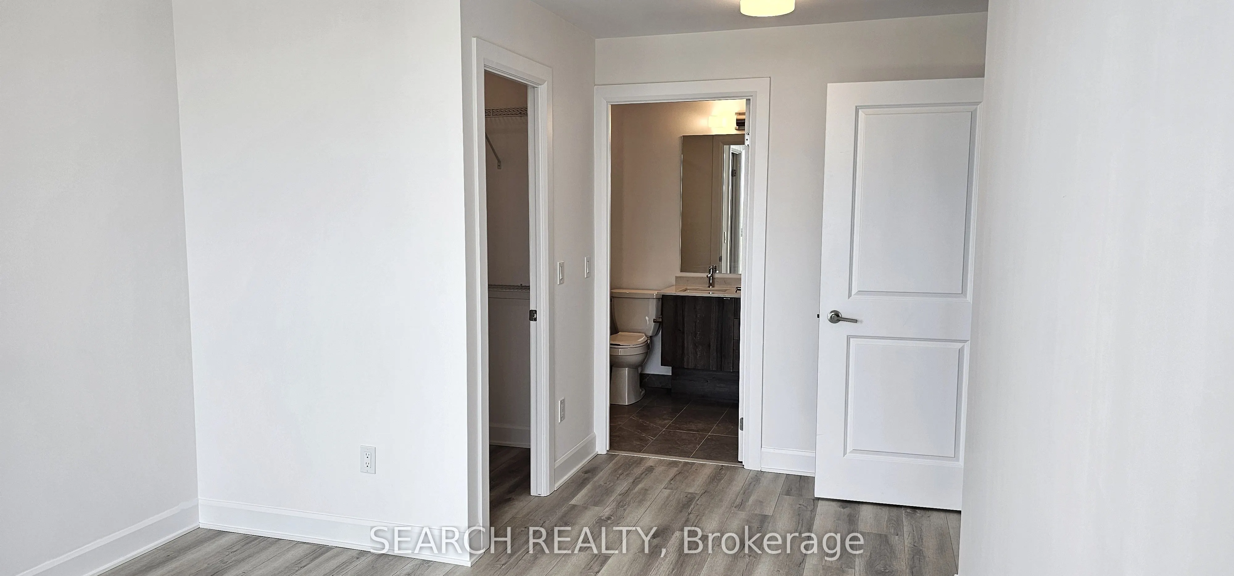 3240 William Coltson Avenue, #803