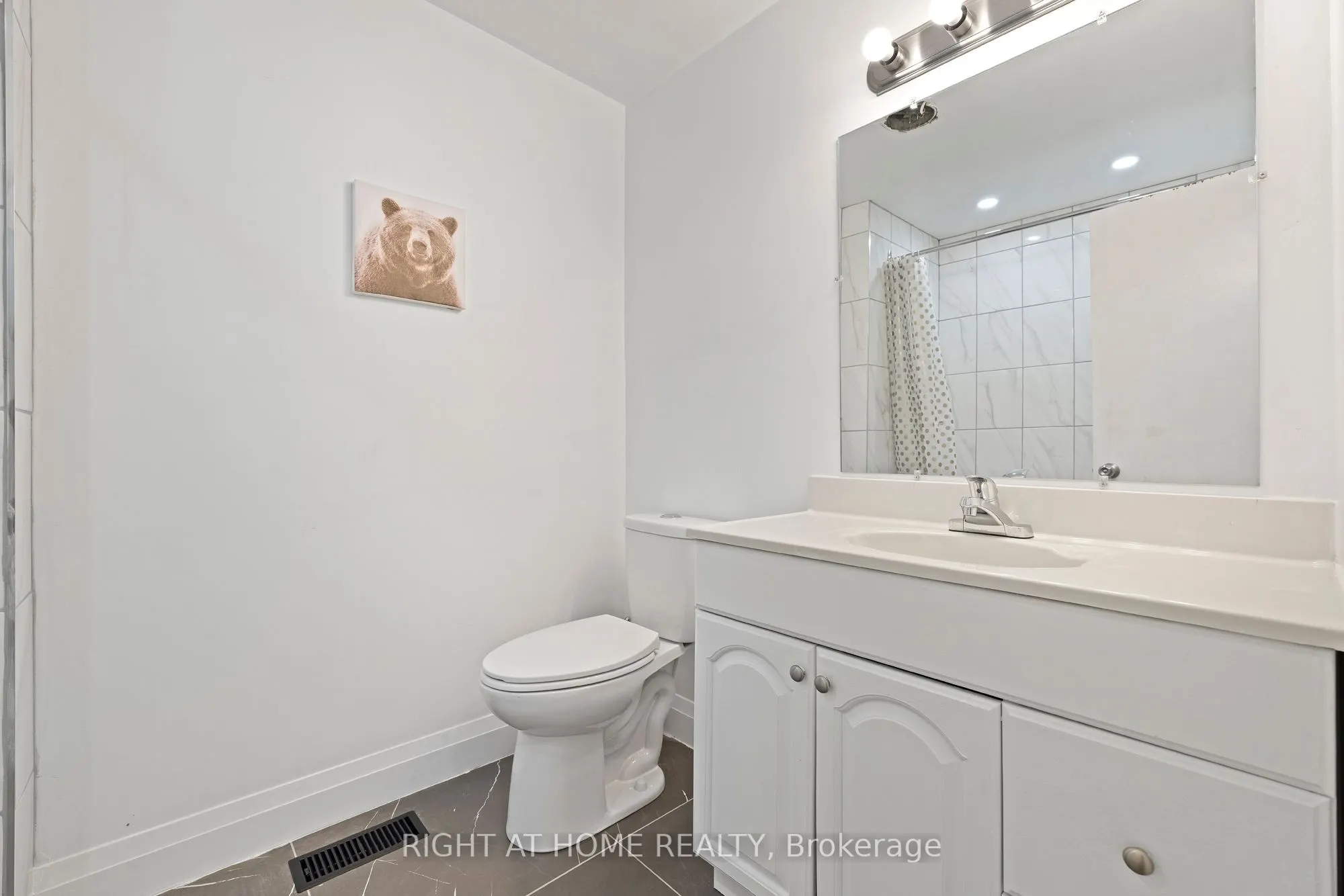 1147 Saturnia Crescent