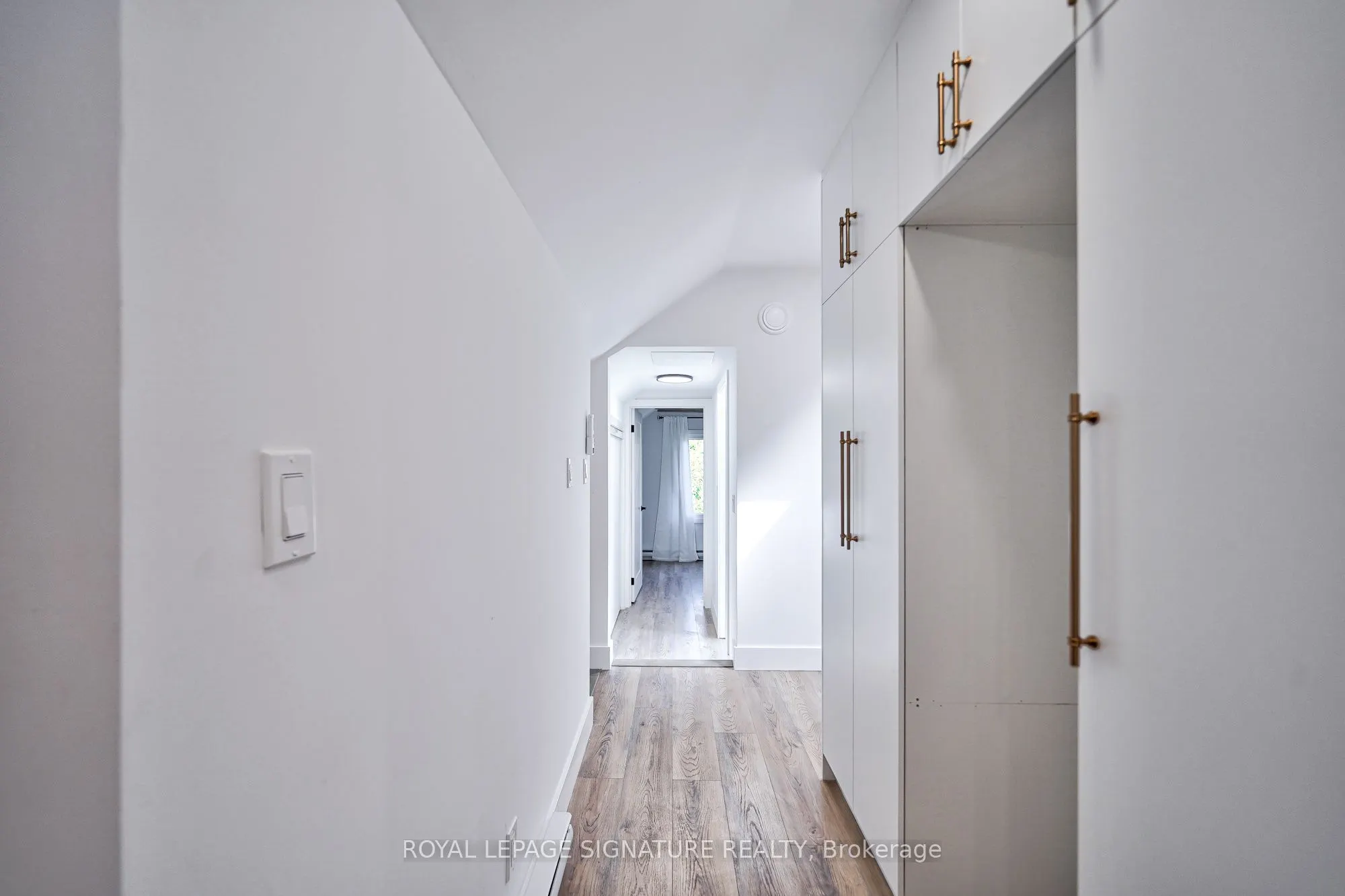 541 St Clarens Avenue