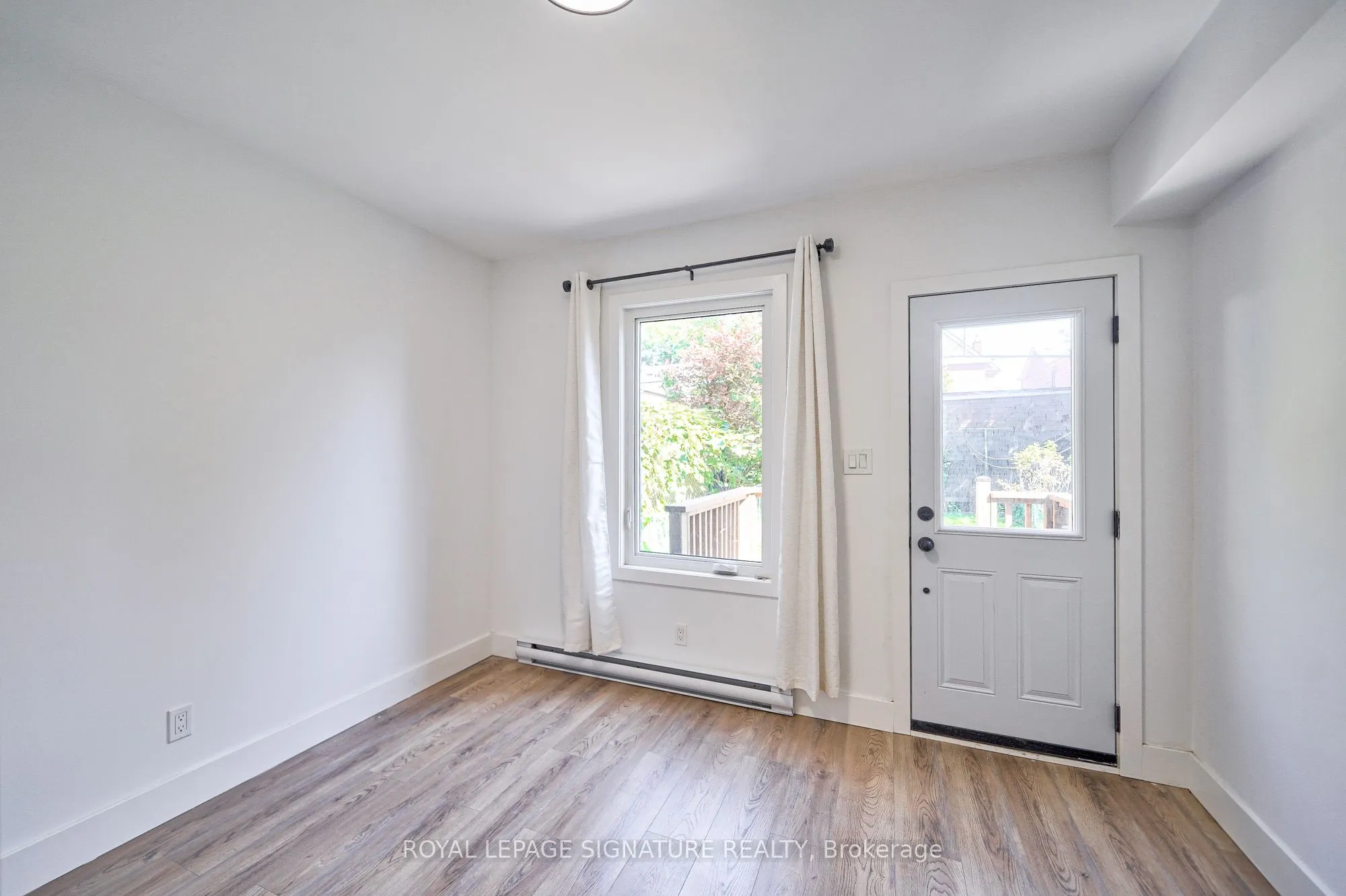 541 St Clarens Avenue