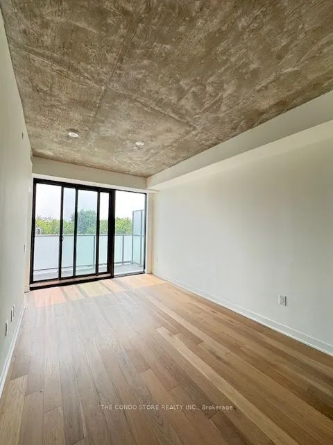 2625 Dundas Street W, #502