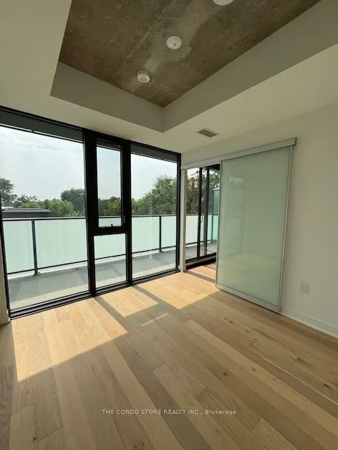 2625 Dundas Street W, #502