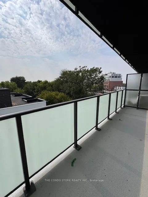 2625 Dundas Street W, #502