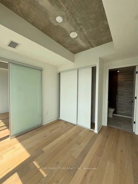2625 Dundas Street W, #502