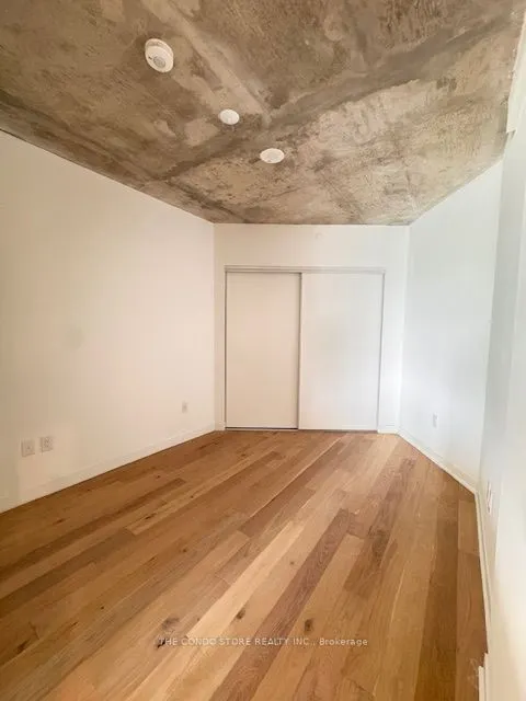 2625 Dundas Street W, #502