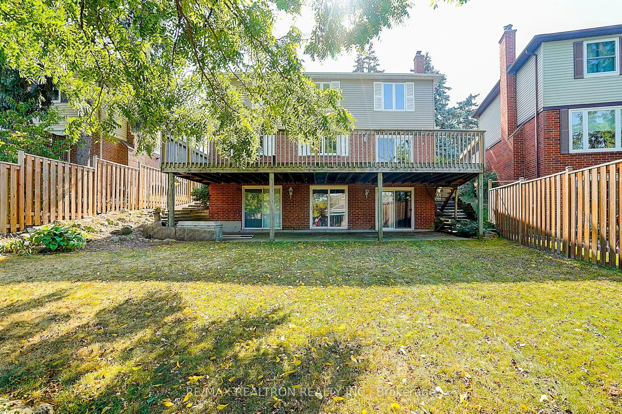 3031 Redstart Drive