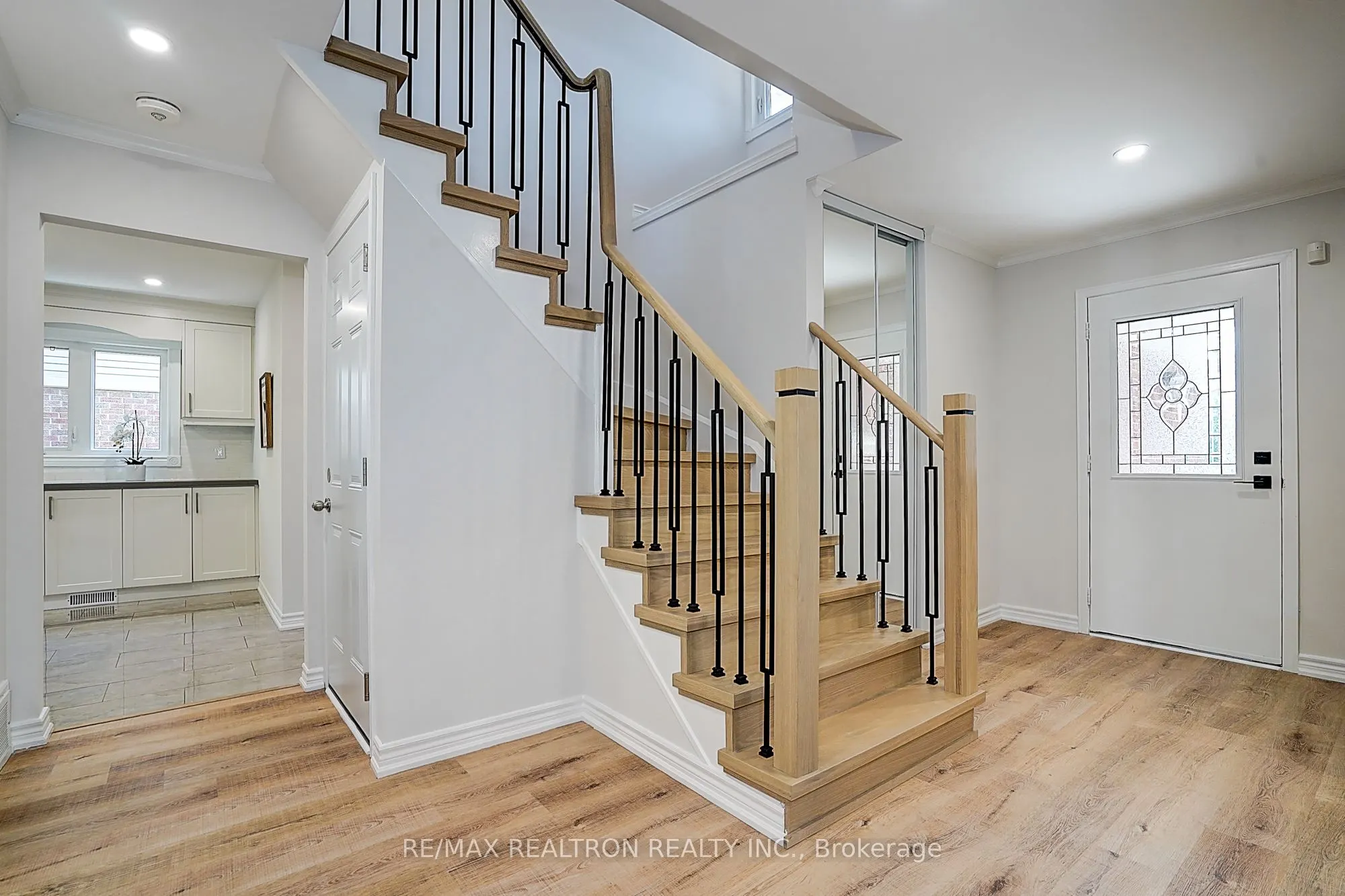 3031 Redstart Drive