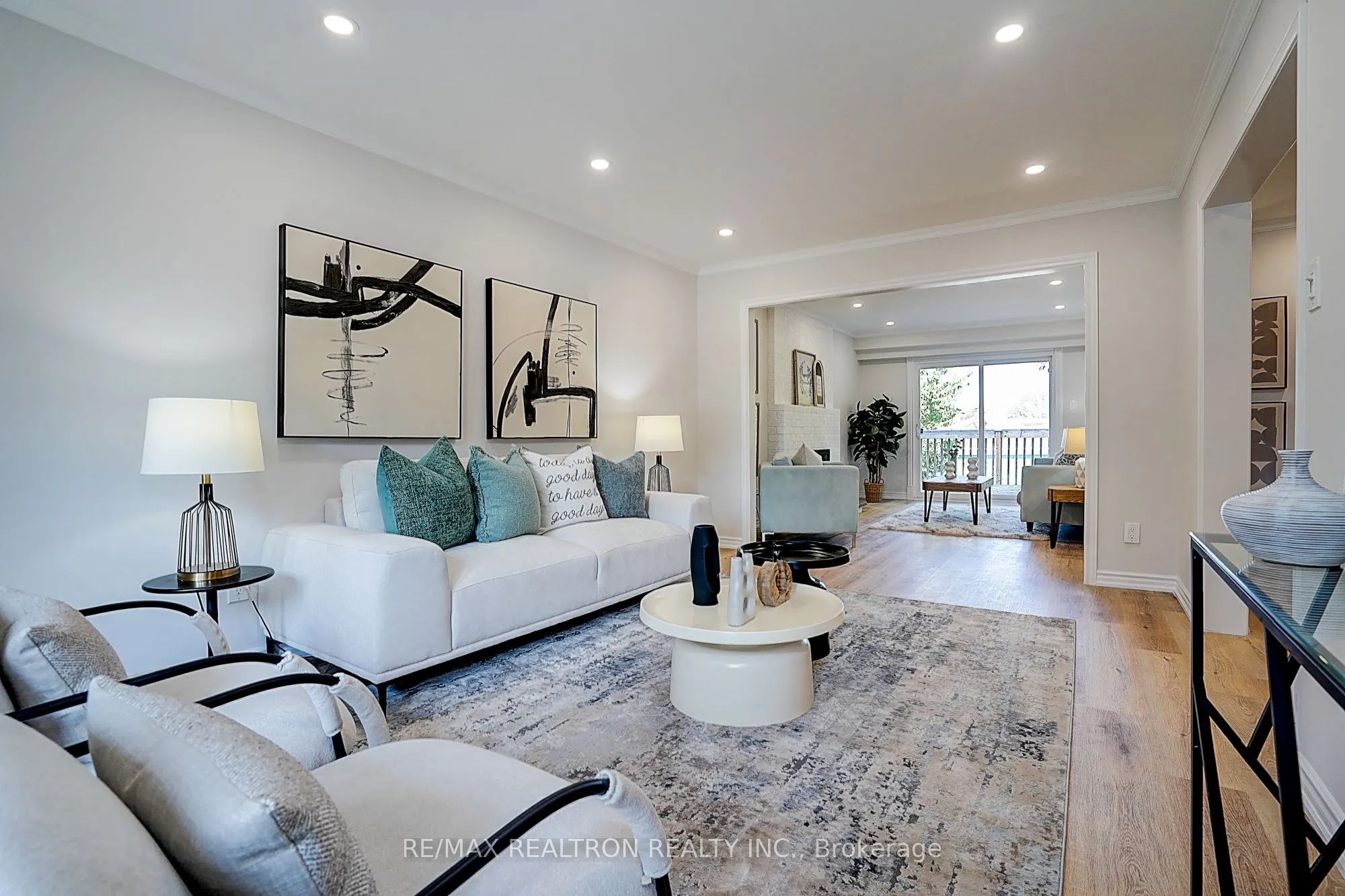 3031 Redstart Drive