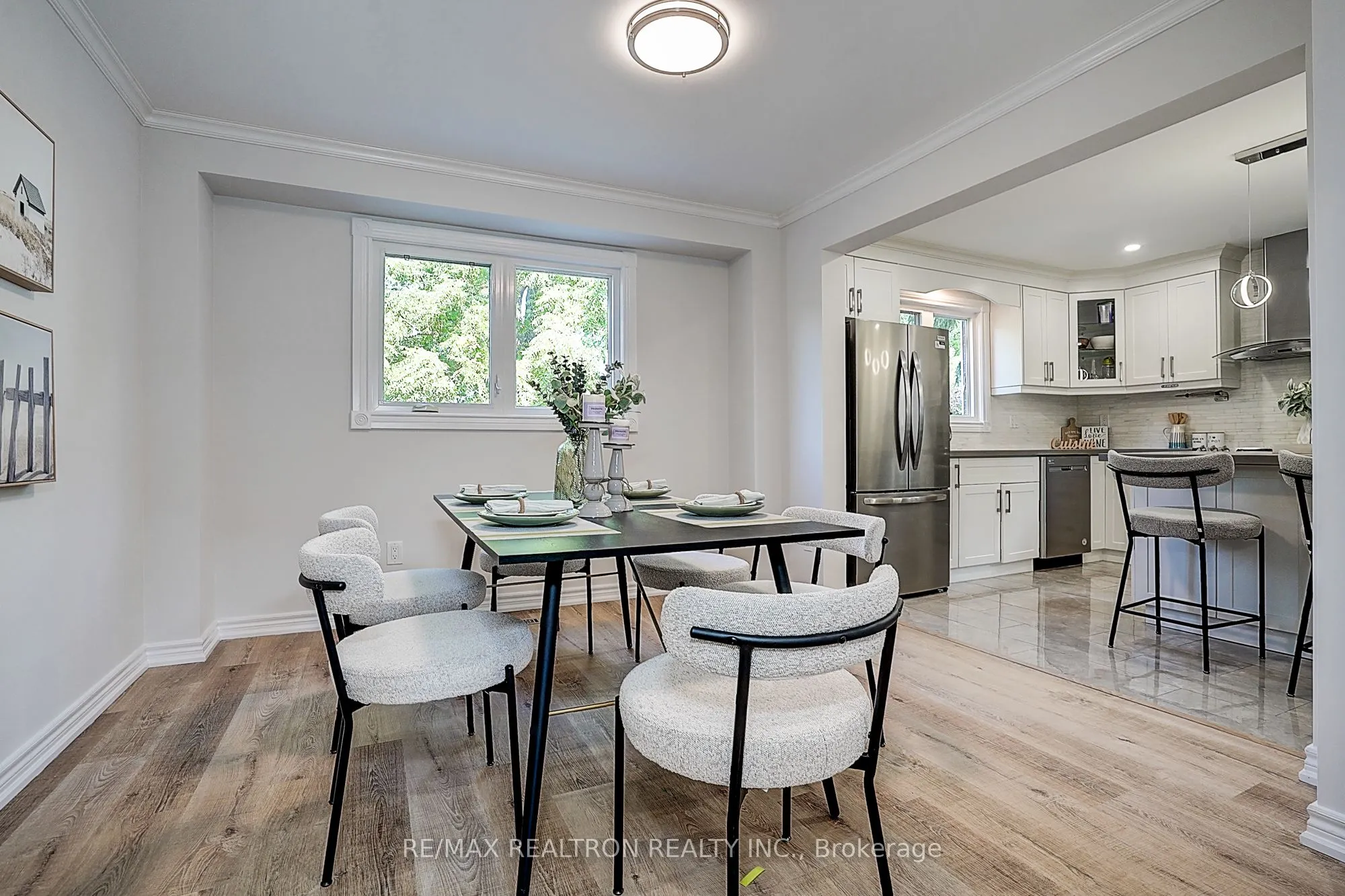 3031 Redstart Drive