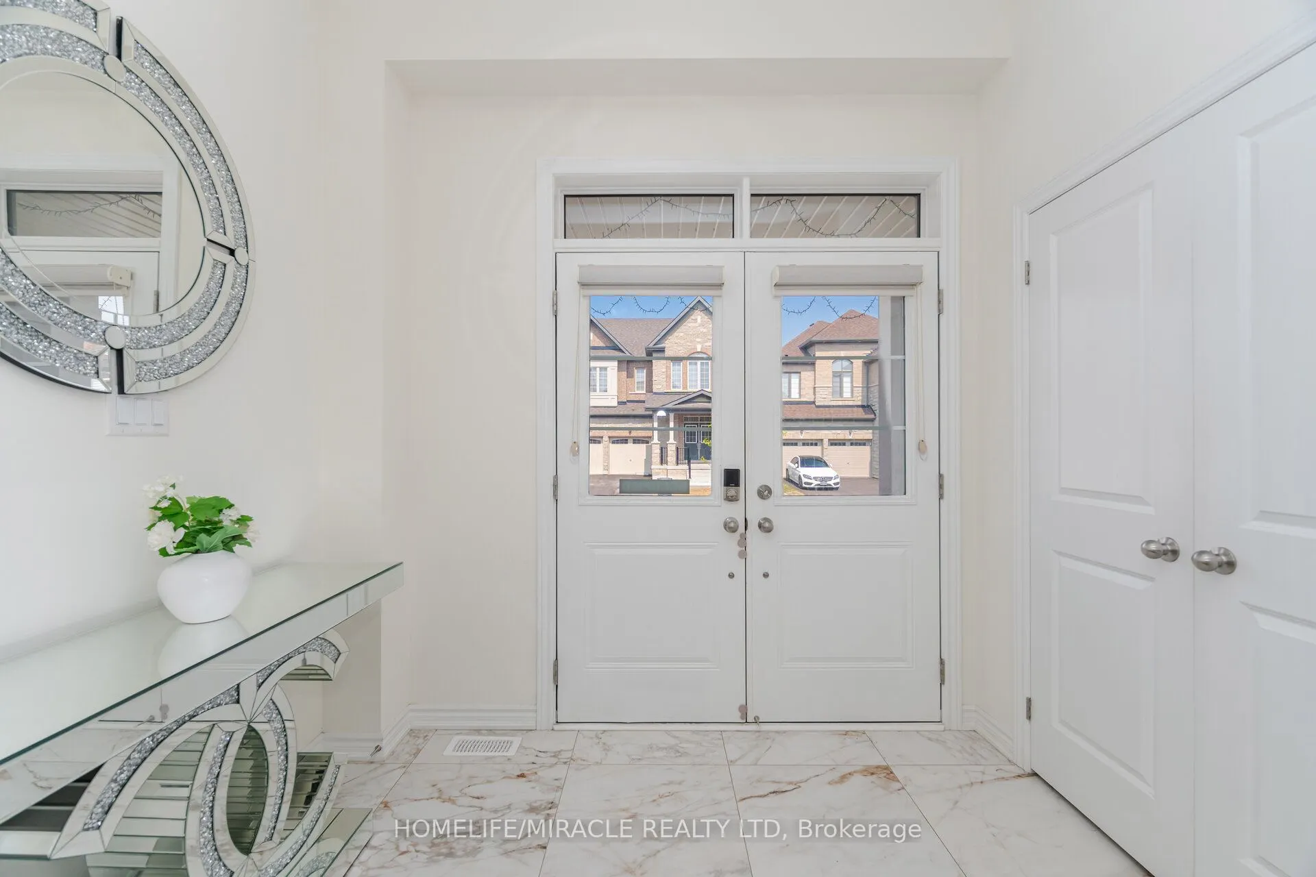 7 Aldenham Street