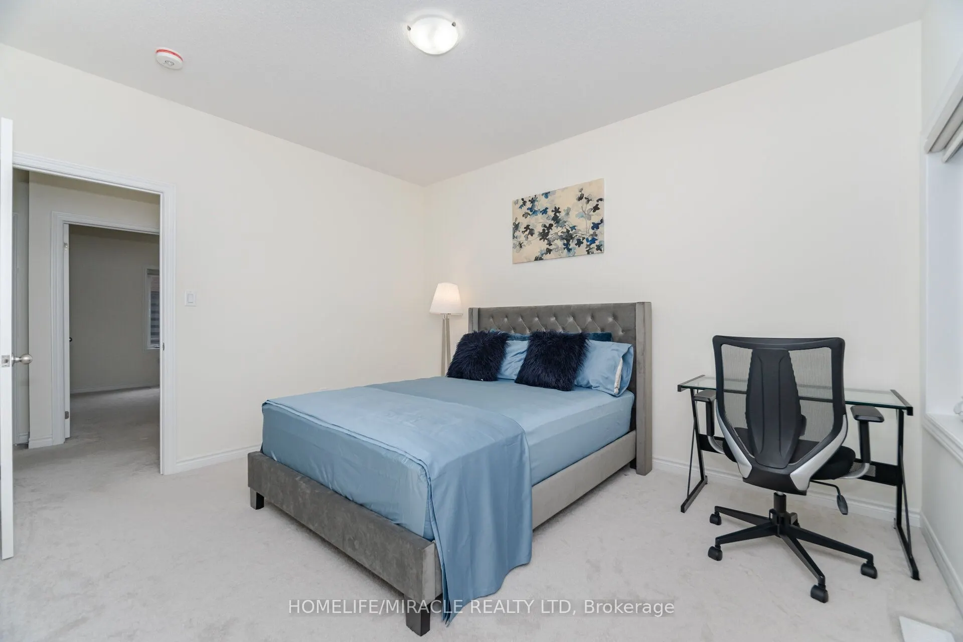 7 Aldenham Street