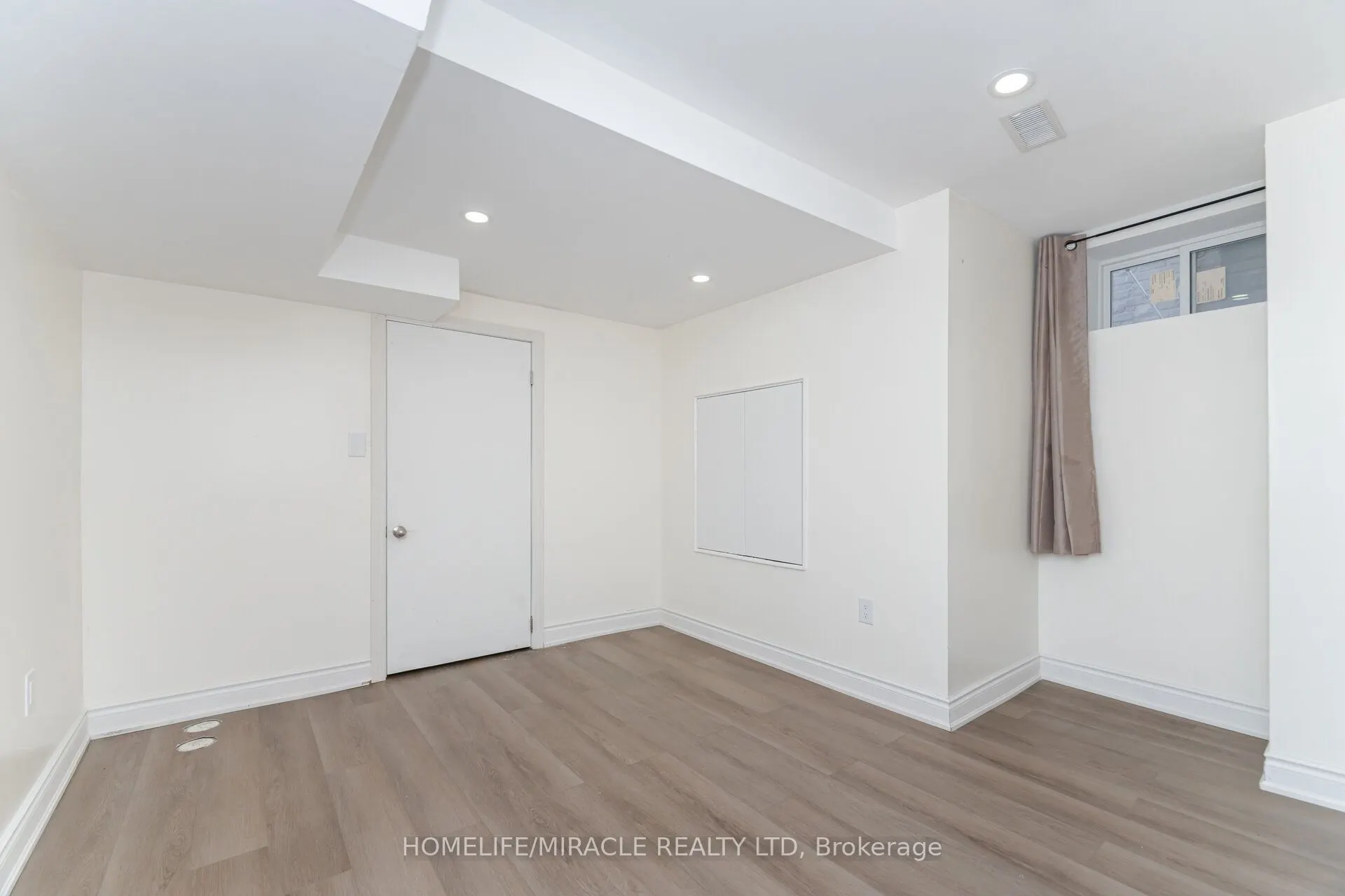 7 Aldenham Street
