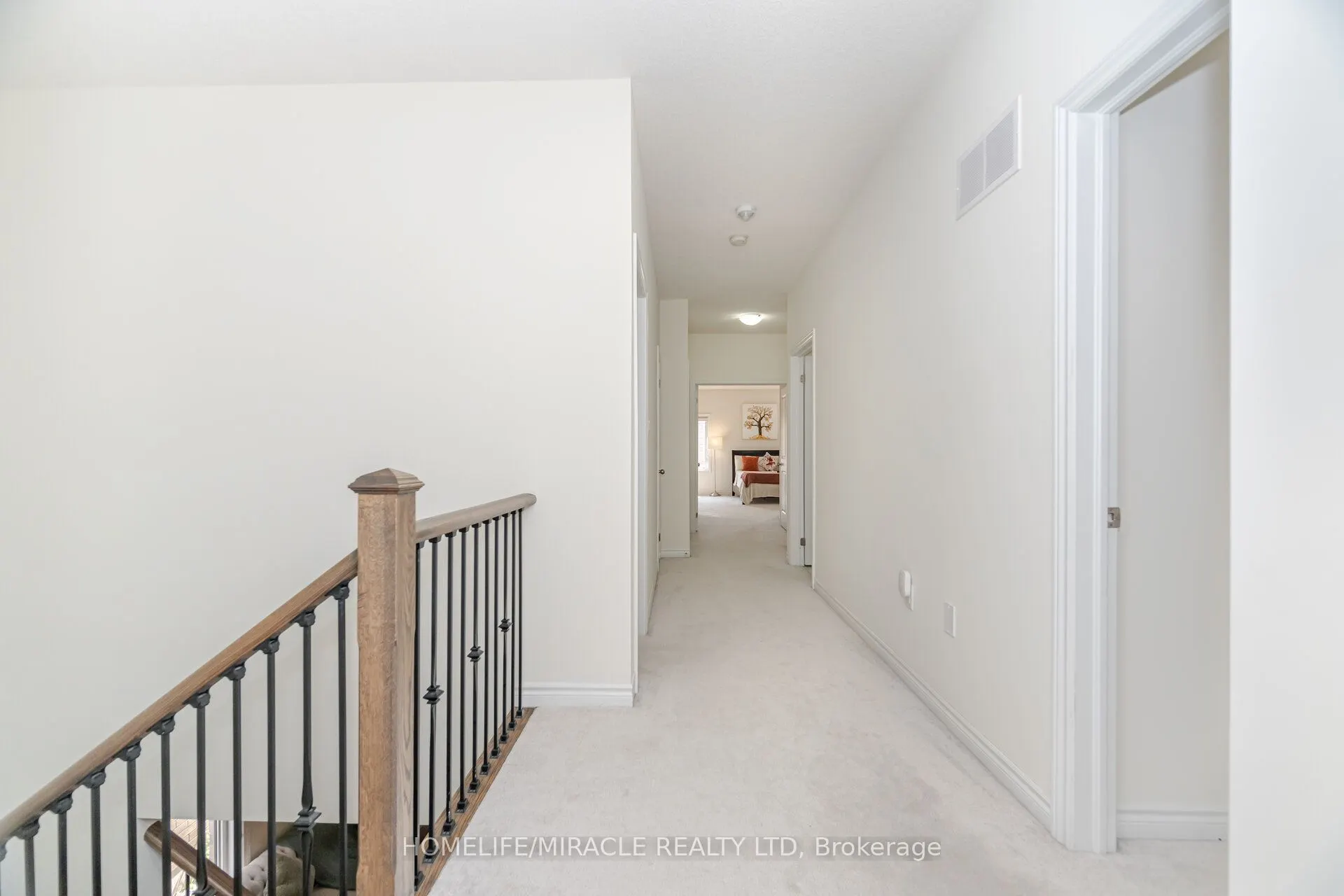 7 Aldenham Street