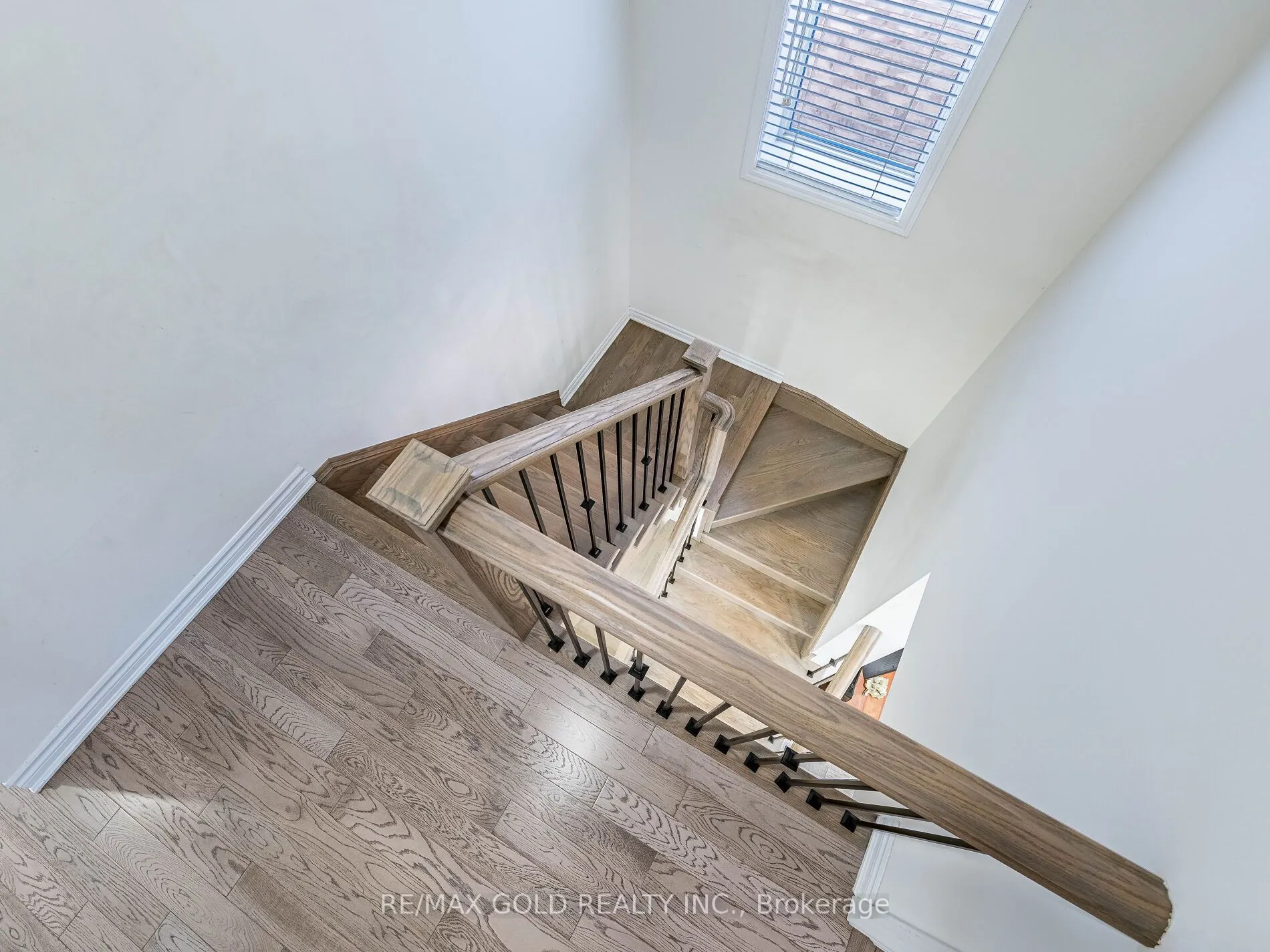 36 Feeder Street