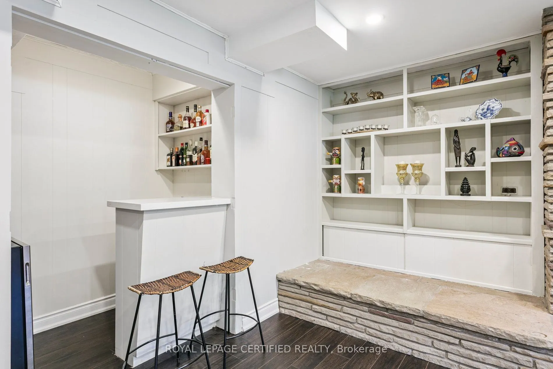 462 The Kingsway
