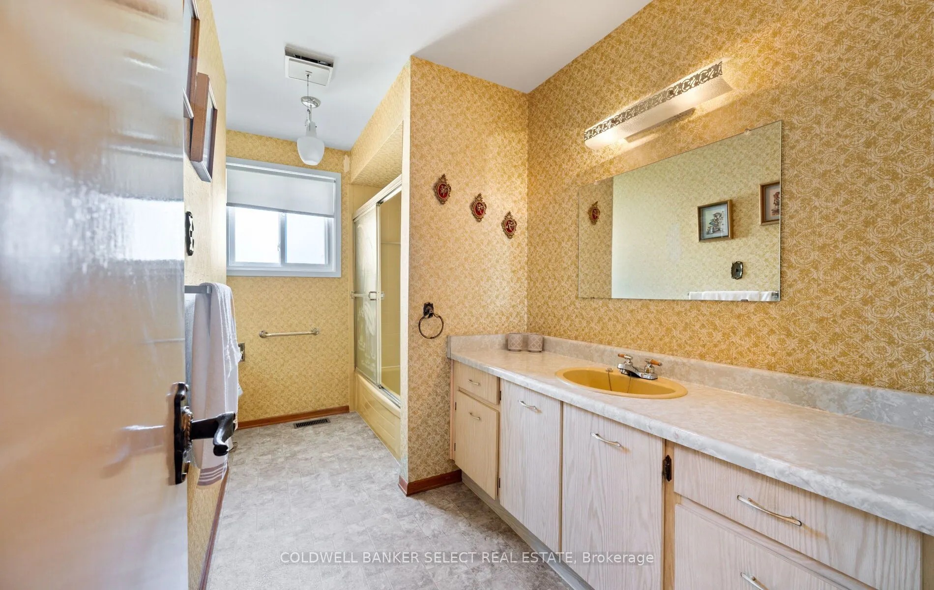 3883 Brandon Gate Drive
