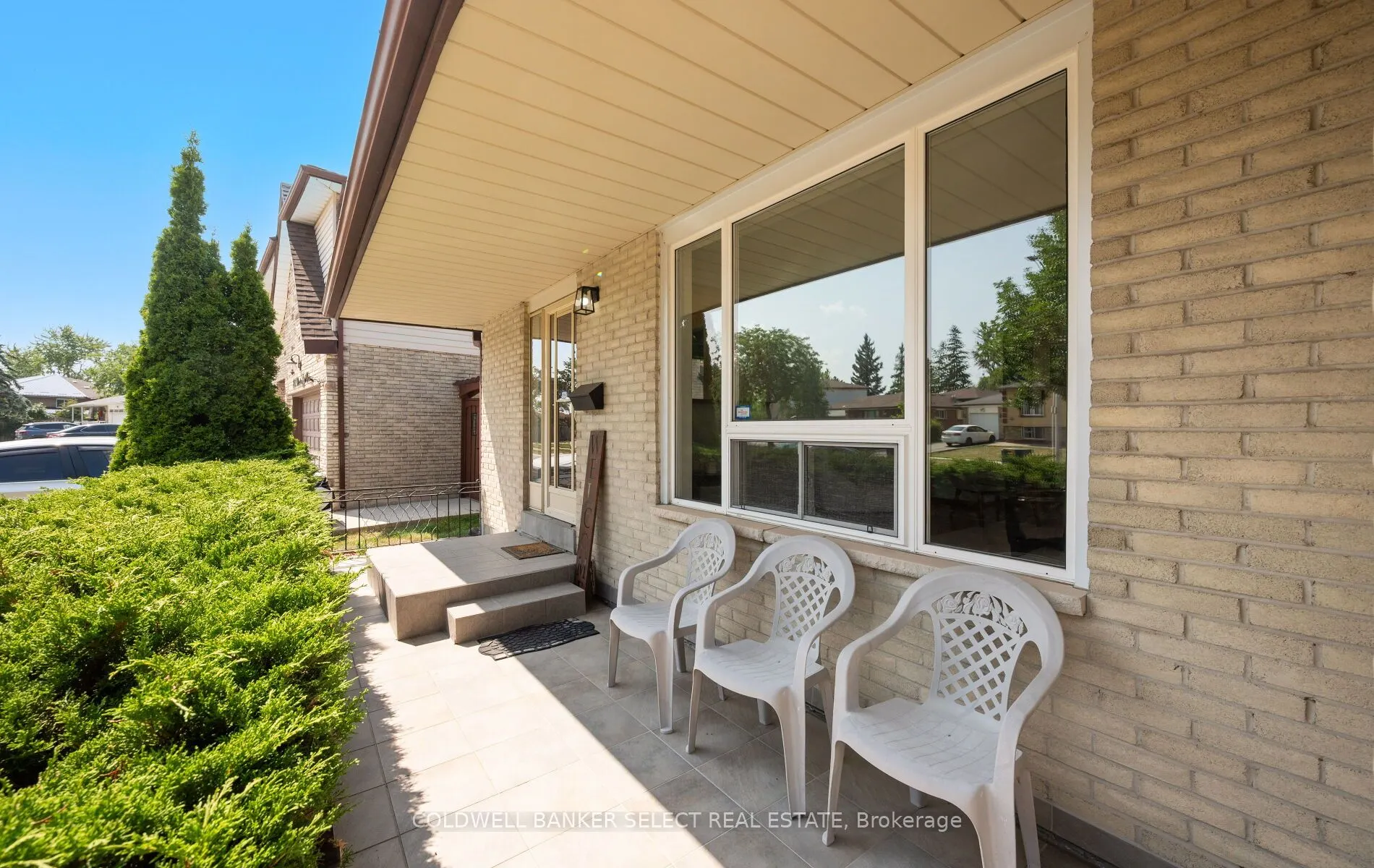 3883 Brandon Gate Drive
