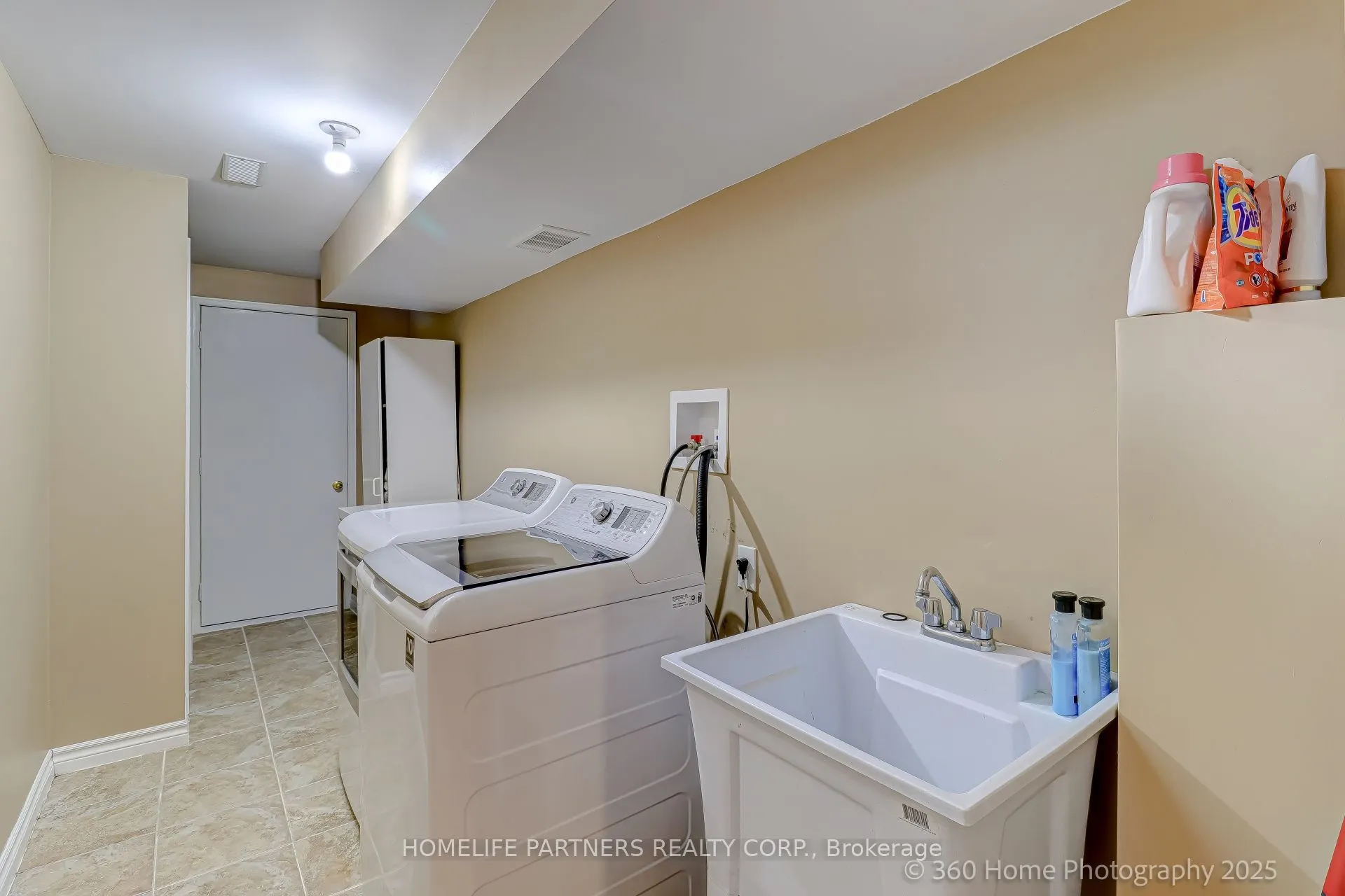 31 Knoll Haven Circle