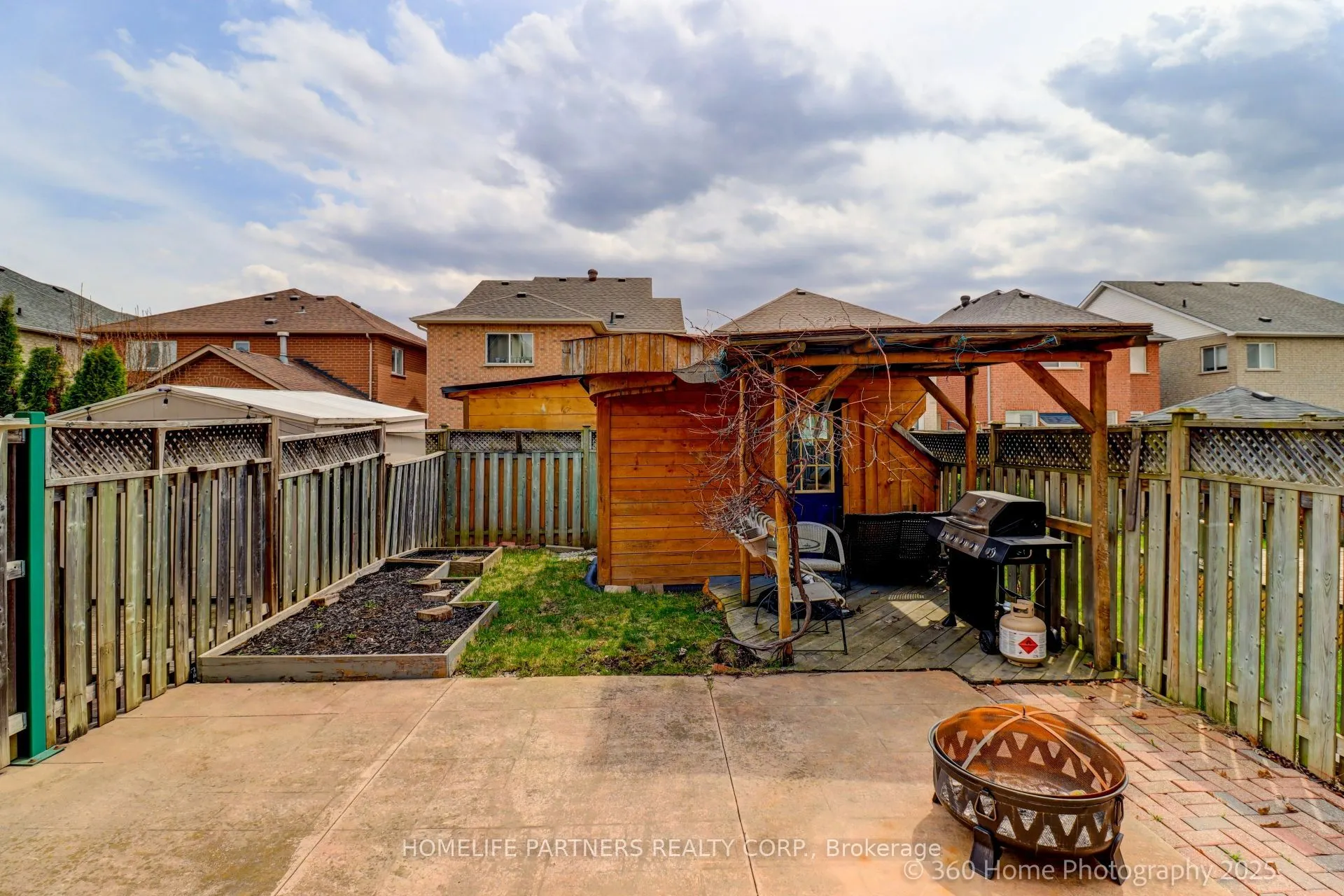 31 Knoll Haven Circle