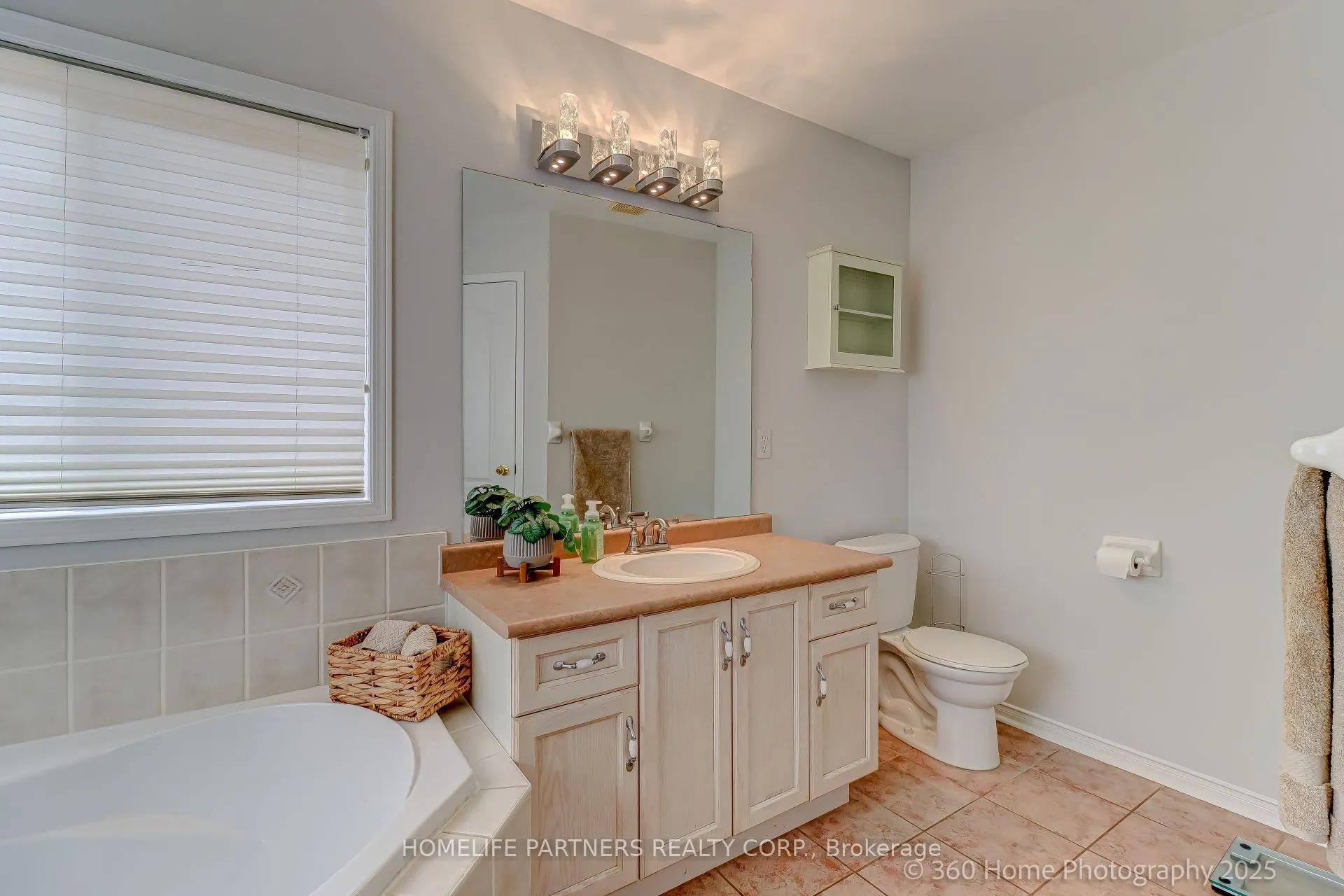 31 Knoll Haven Circle