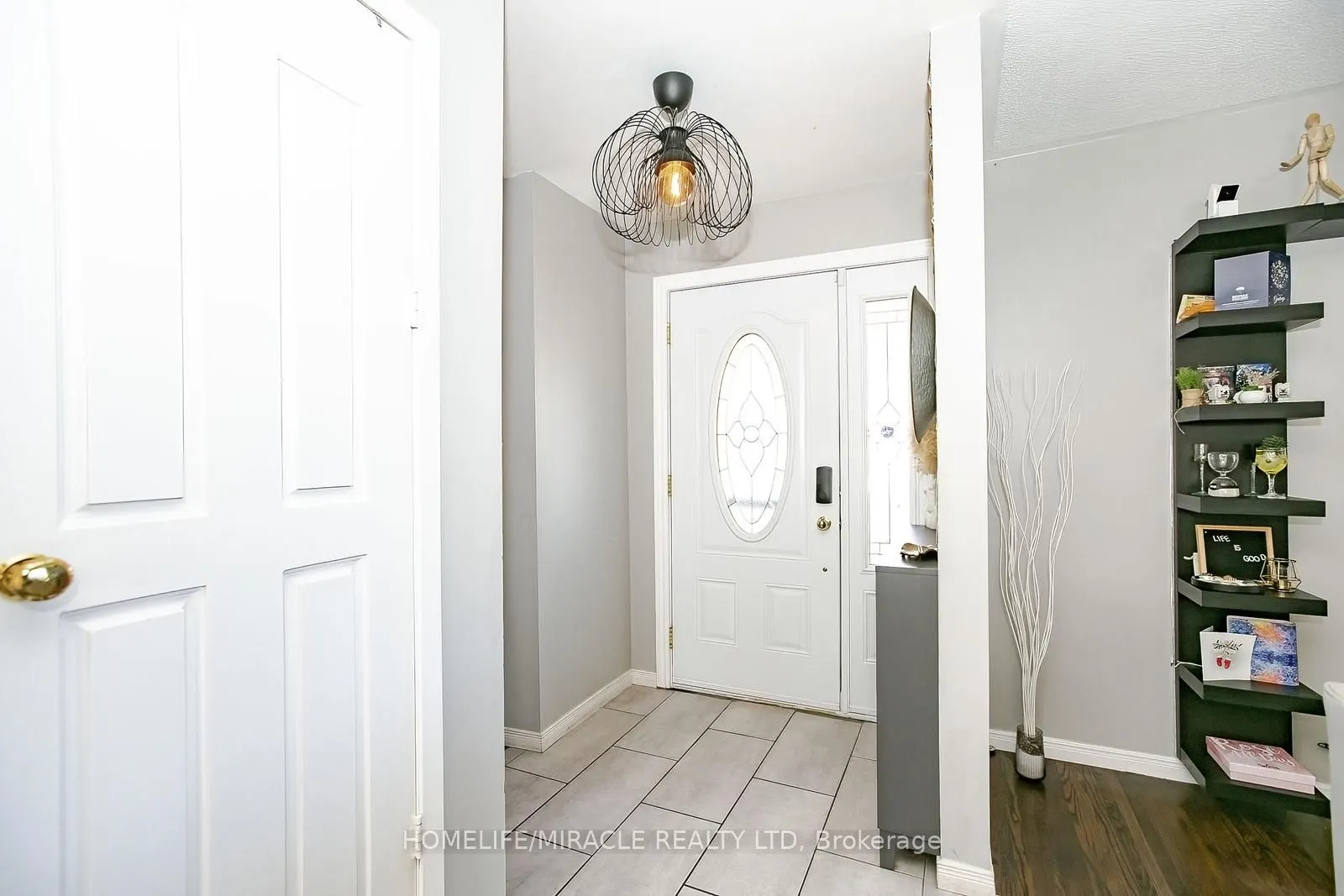 46 Reigate Avenue