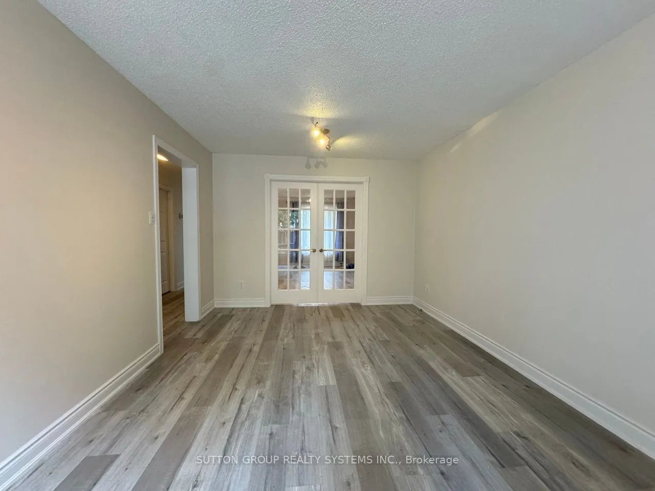 4521 Longmoor Road