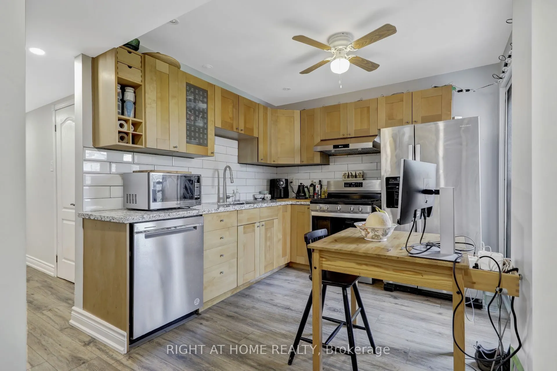 36 Hayloft Court
