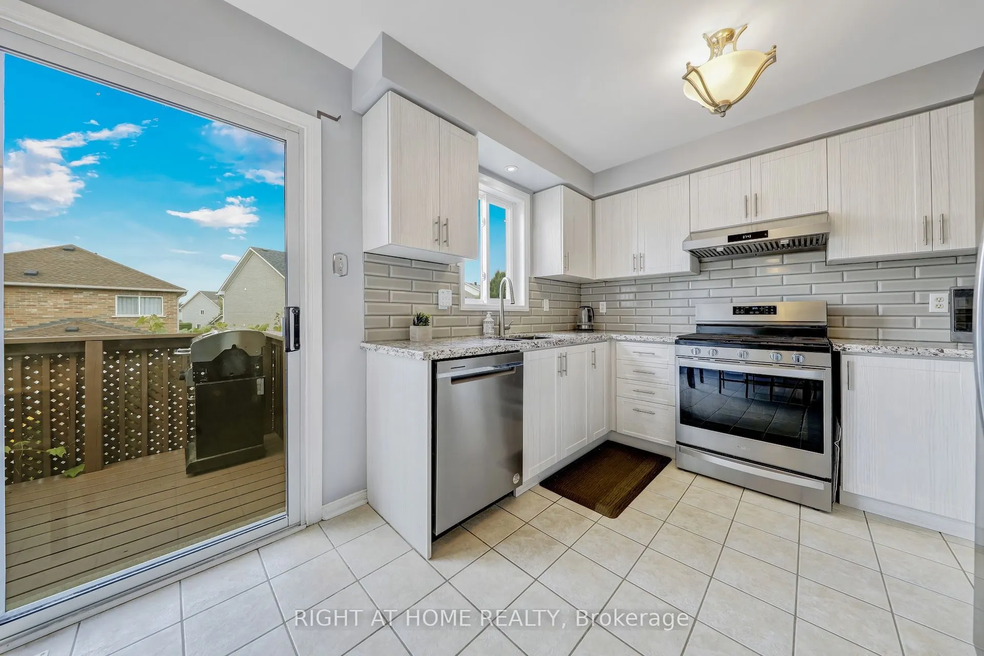36 Hayloft Court