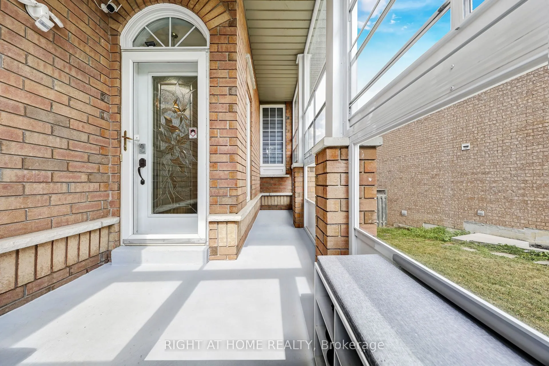 36 Hayloft Court