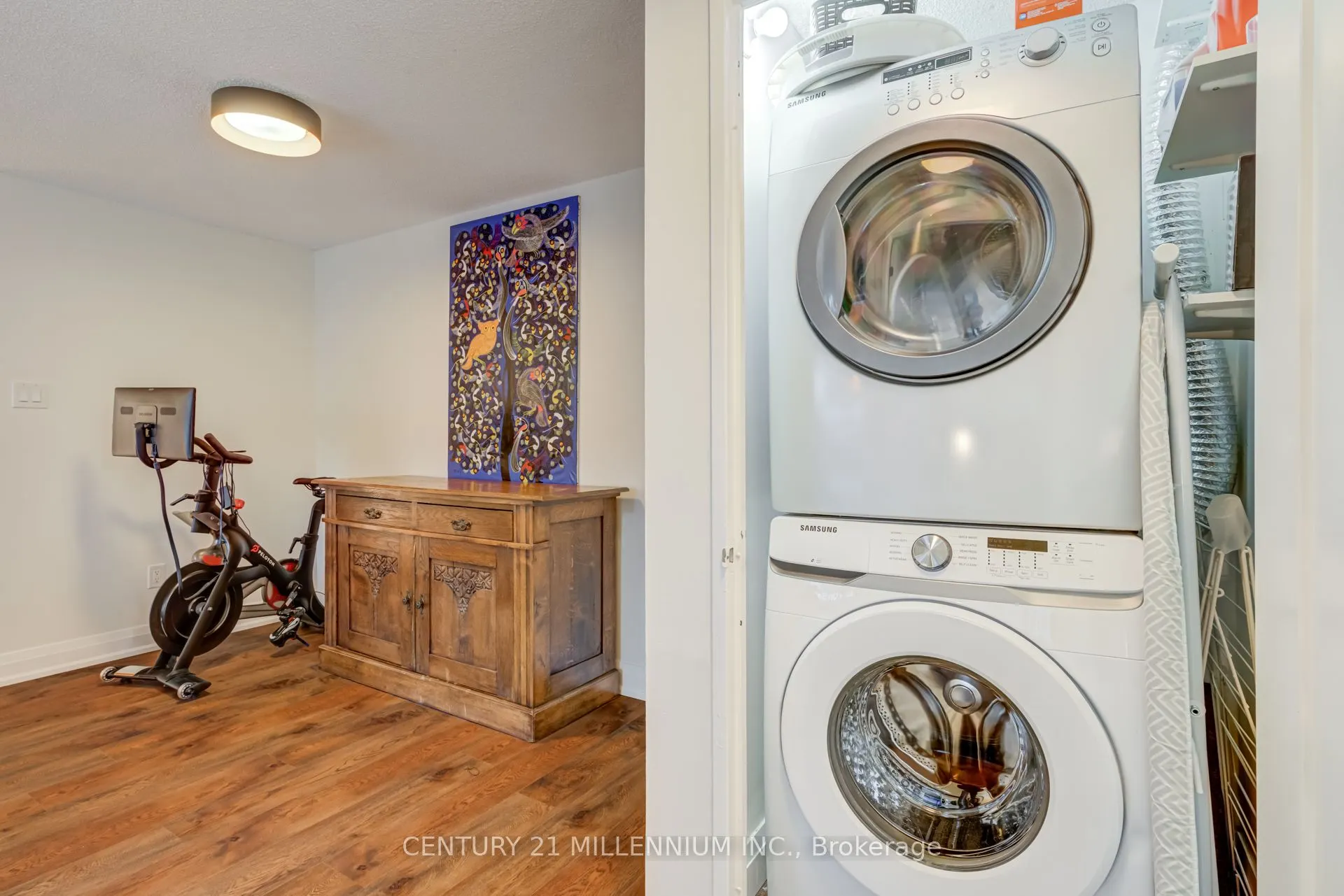 330 Rathburn Road W, #705