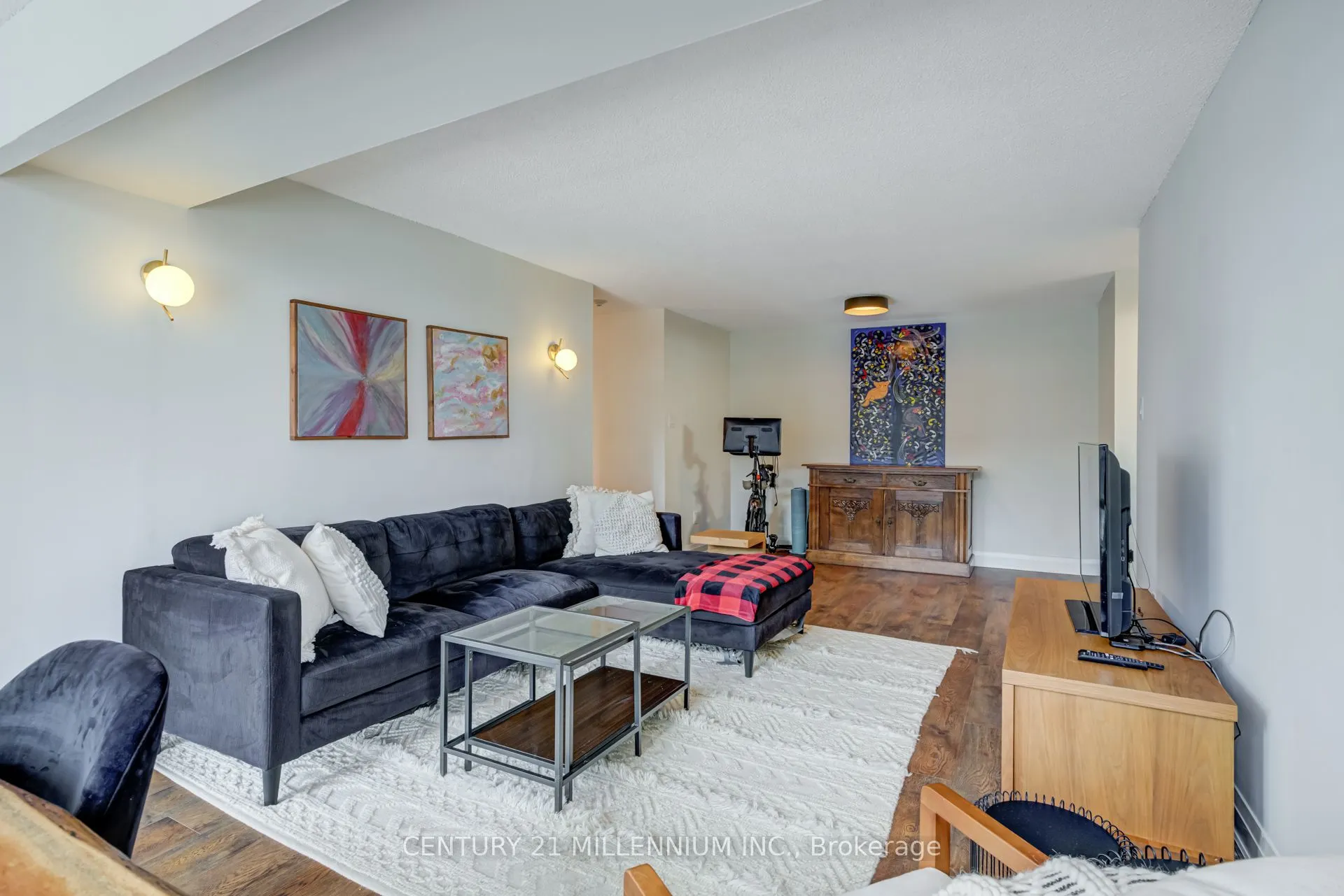 330 Rathburn Road W, #705