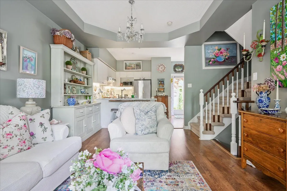 153 Glenashton Drive