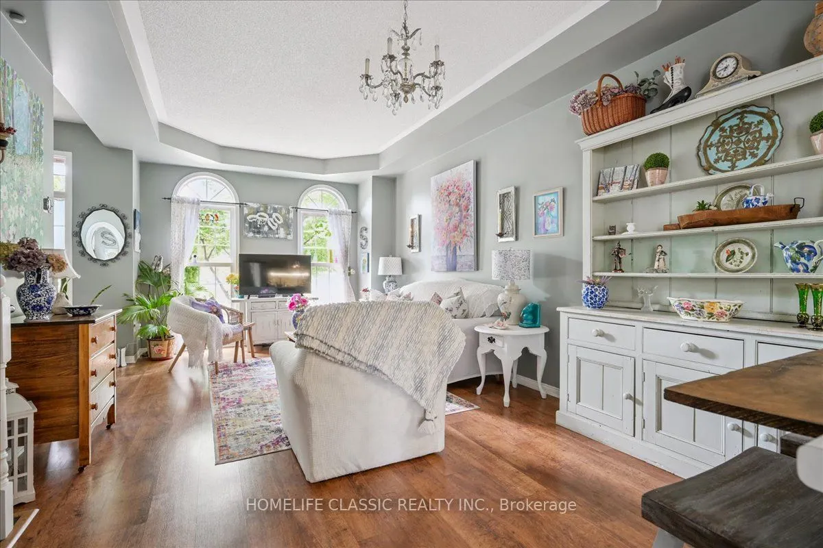 153 Glenashton Drive