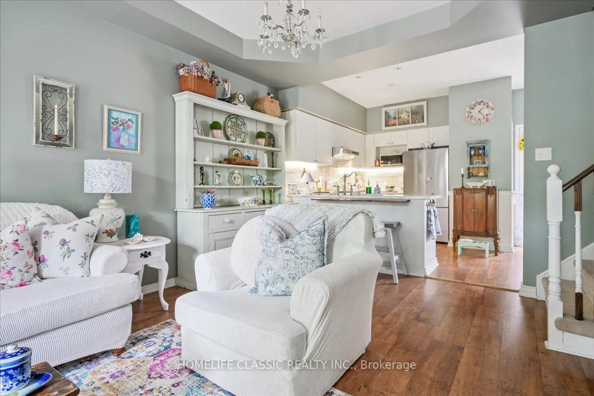 153 Glenashton Drive