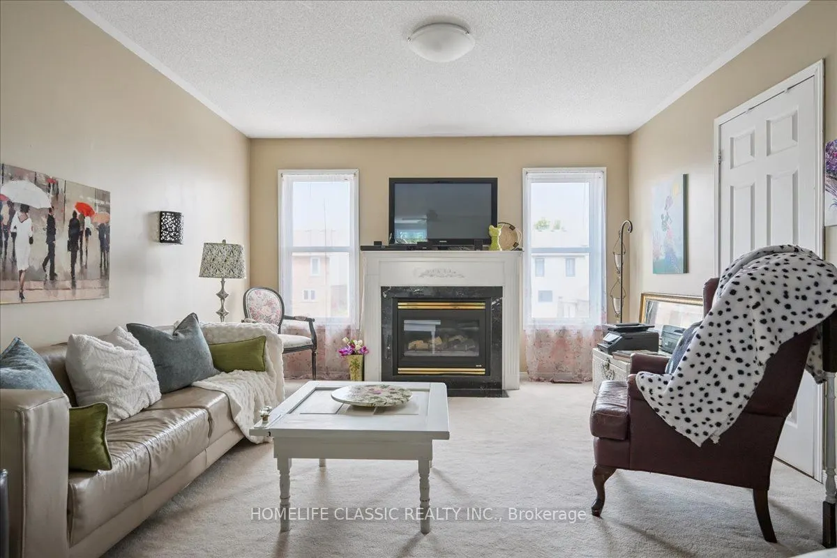 153 Glenashton Drive
