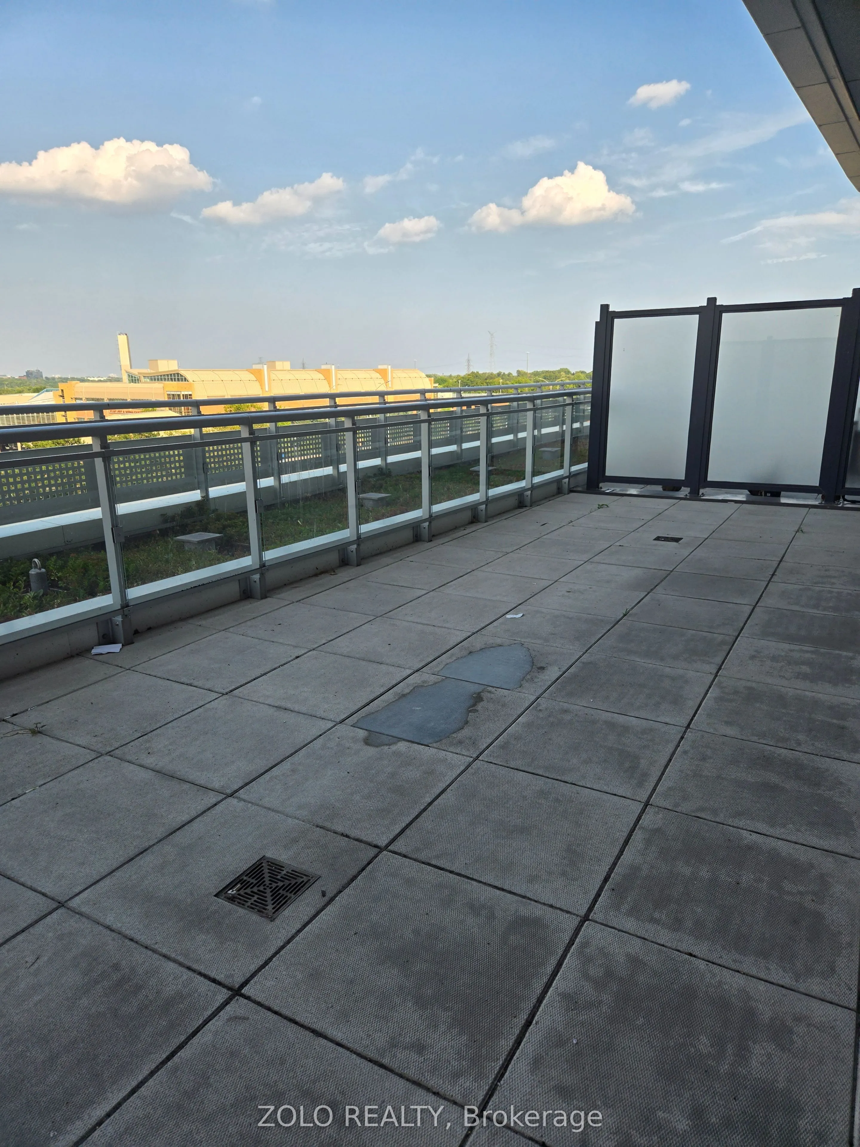 2520 Eglinton Avenue W, #316