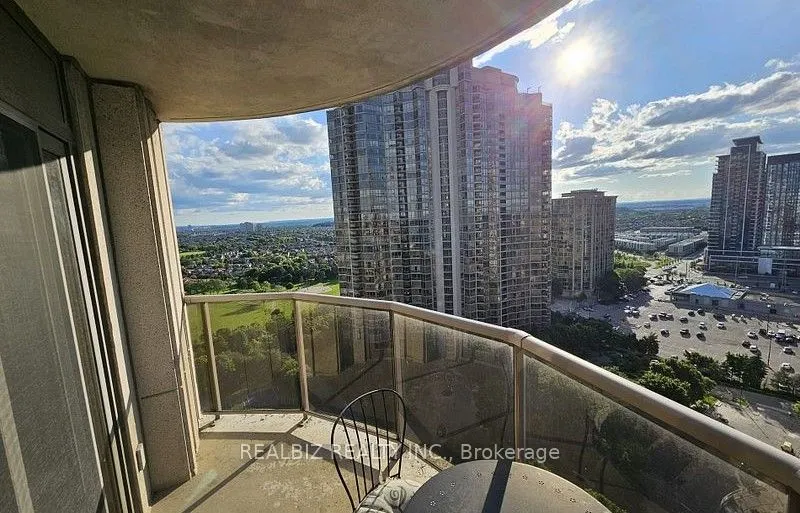 25 Kingsbridge Garden Circle, #2221