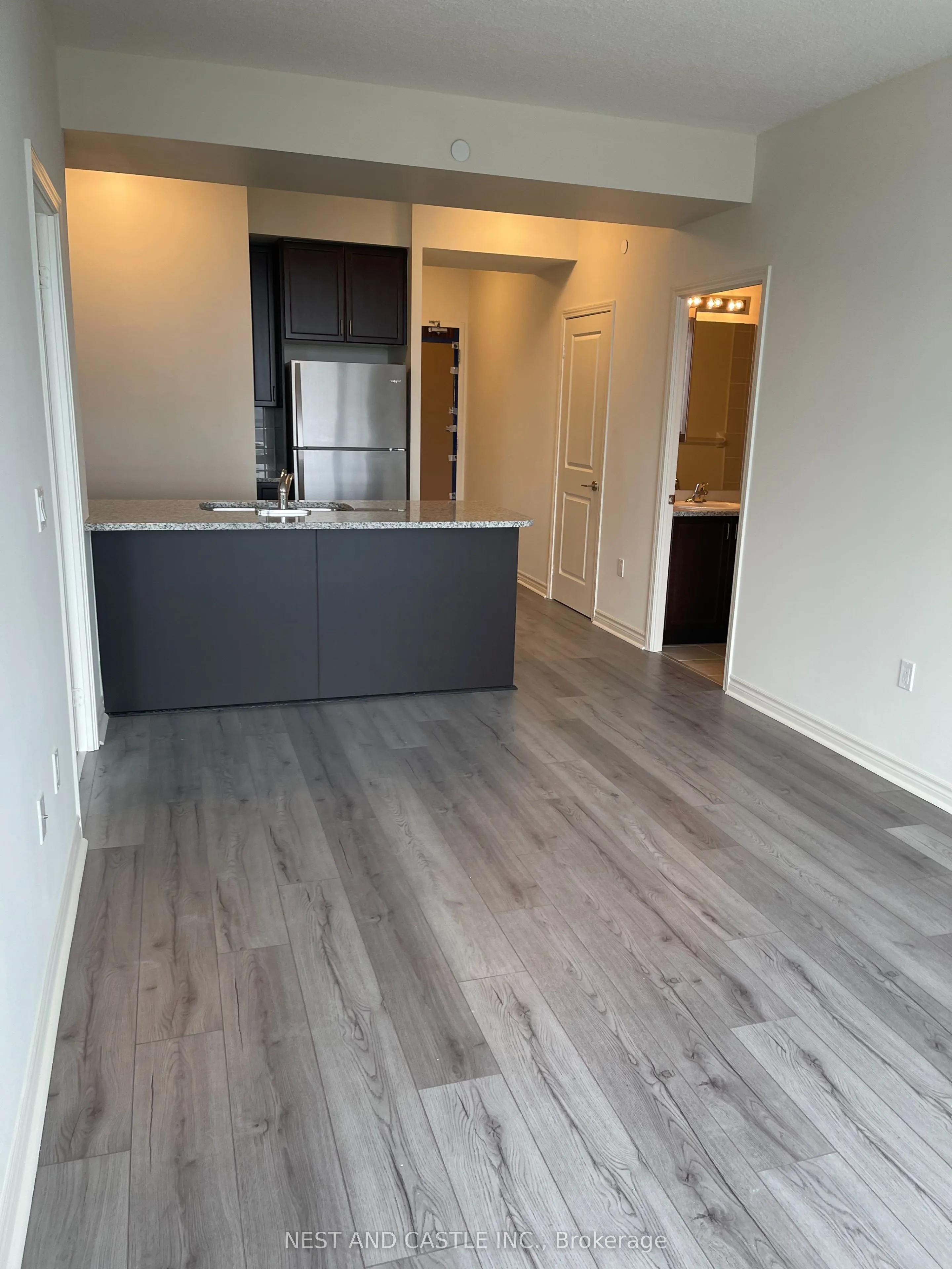 349 Rathburn Road W, #119