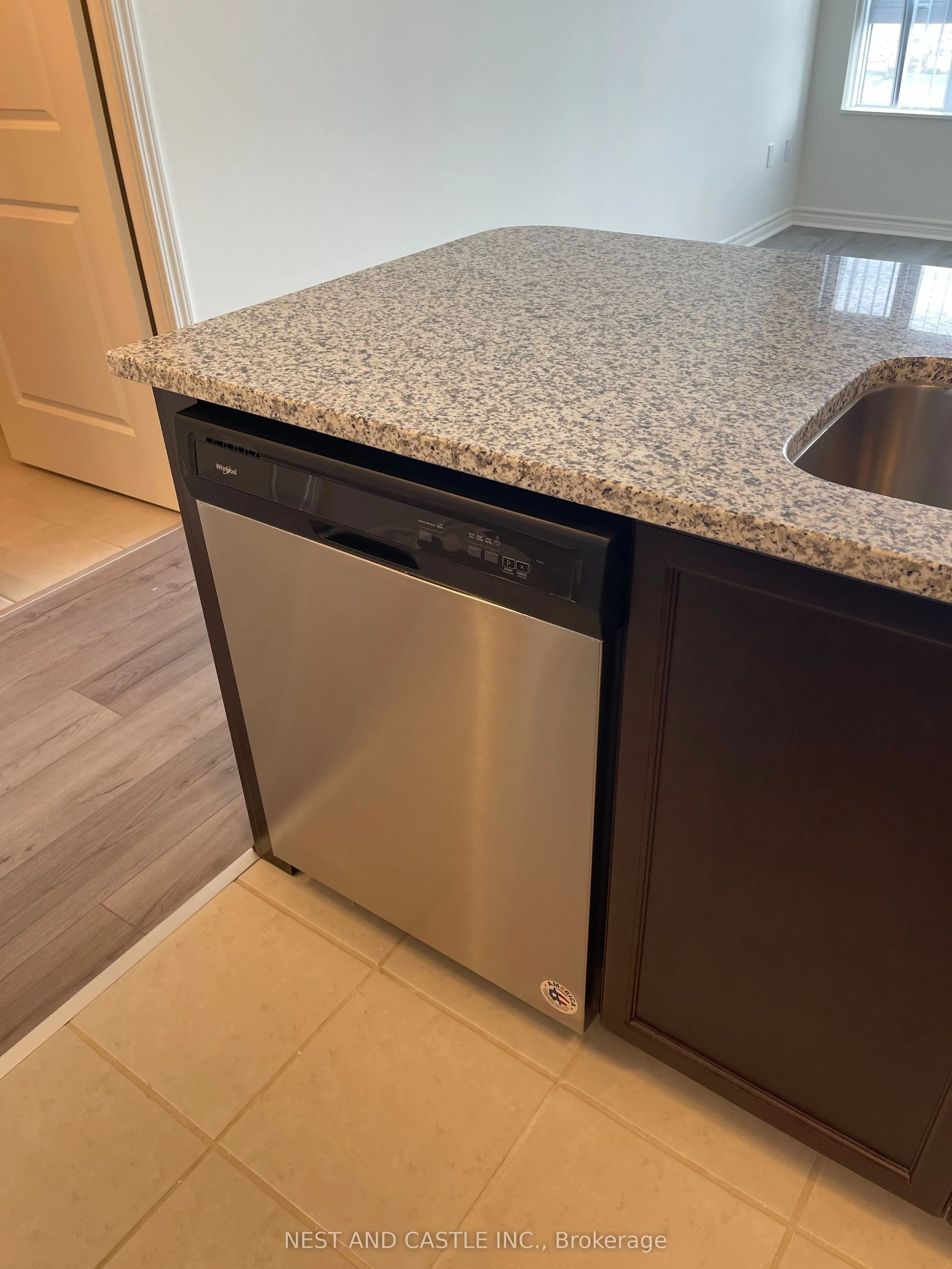 349 Rathburn Road W, #119