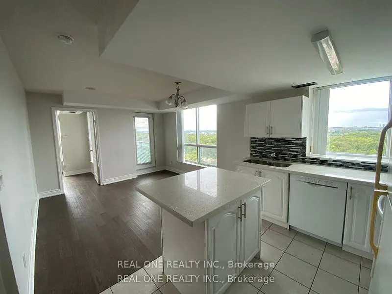 2565 Erin Centre Boulevard, #1403