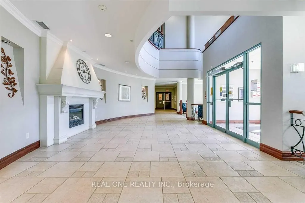 2565 Erin Centre Boulevard, #1403