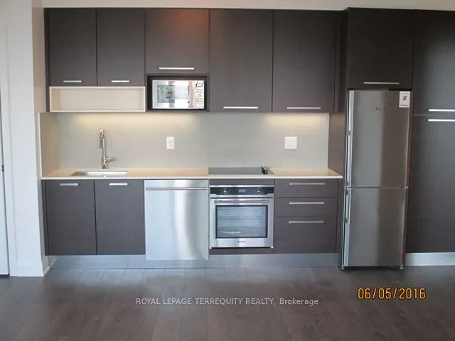 36 Park Lawn Road, #2703