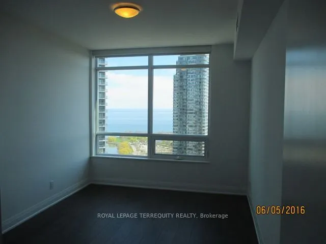 36 Park Lawn Road, #2703