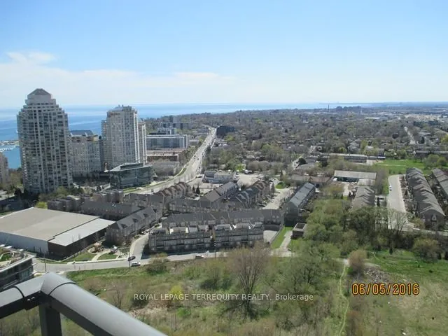 36 Park Lawn Road, #2703